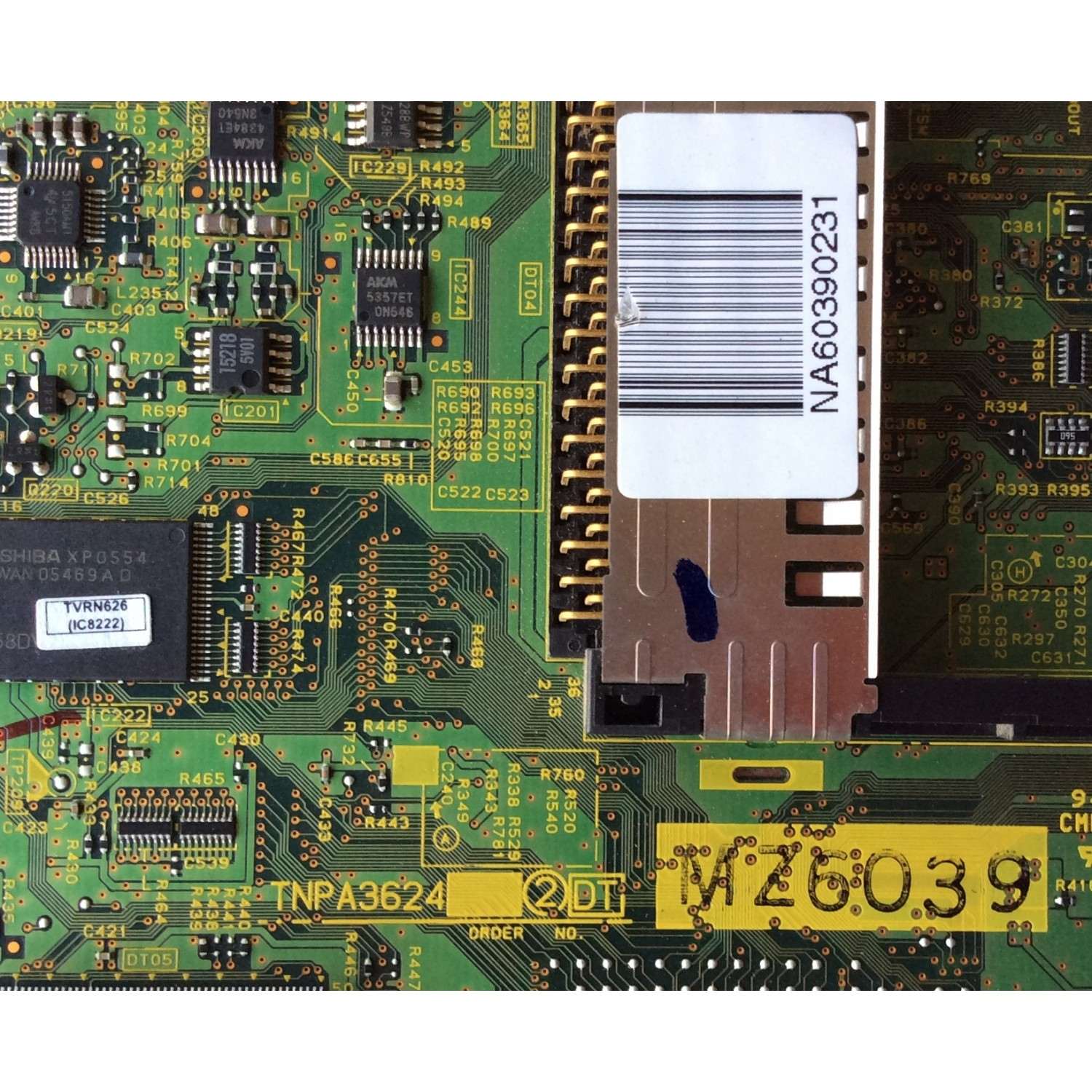MAIN PARA MONITOR DELL / NUMERO DE PARTE GQJCB0DL001 / 715GA374-M0E-B00-0H5I / NUMERO DE PANEL TPM315WQ1 / MODELO S3220DGFC - Imagen 4