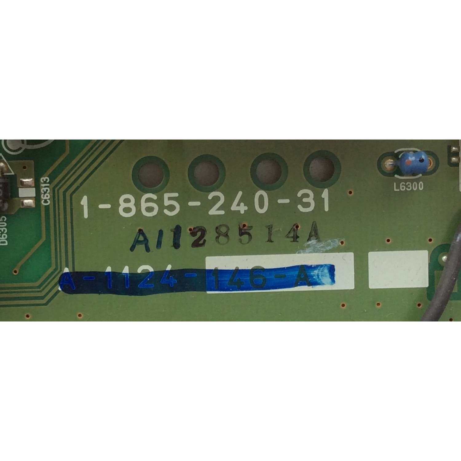 MAIN PARA INSIGNIA·FIRE TV / NUMERO DE PARTE 515YT9500M10 / TD.T950.67 / 2T100002700 / 2020002581 / DISPLAY PT236AT02-4 VER.1.1 / MODELO NS-24DF310NA21 - Imagen 3