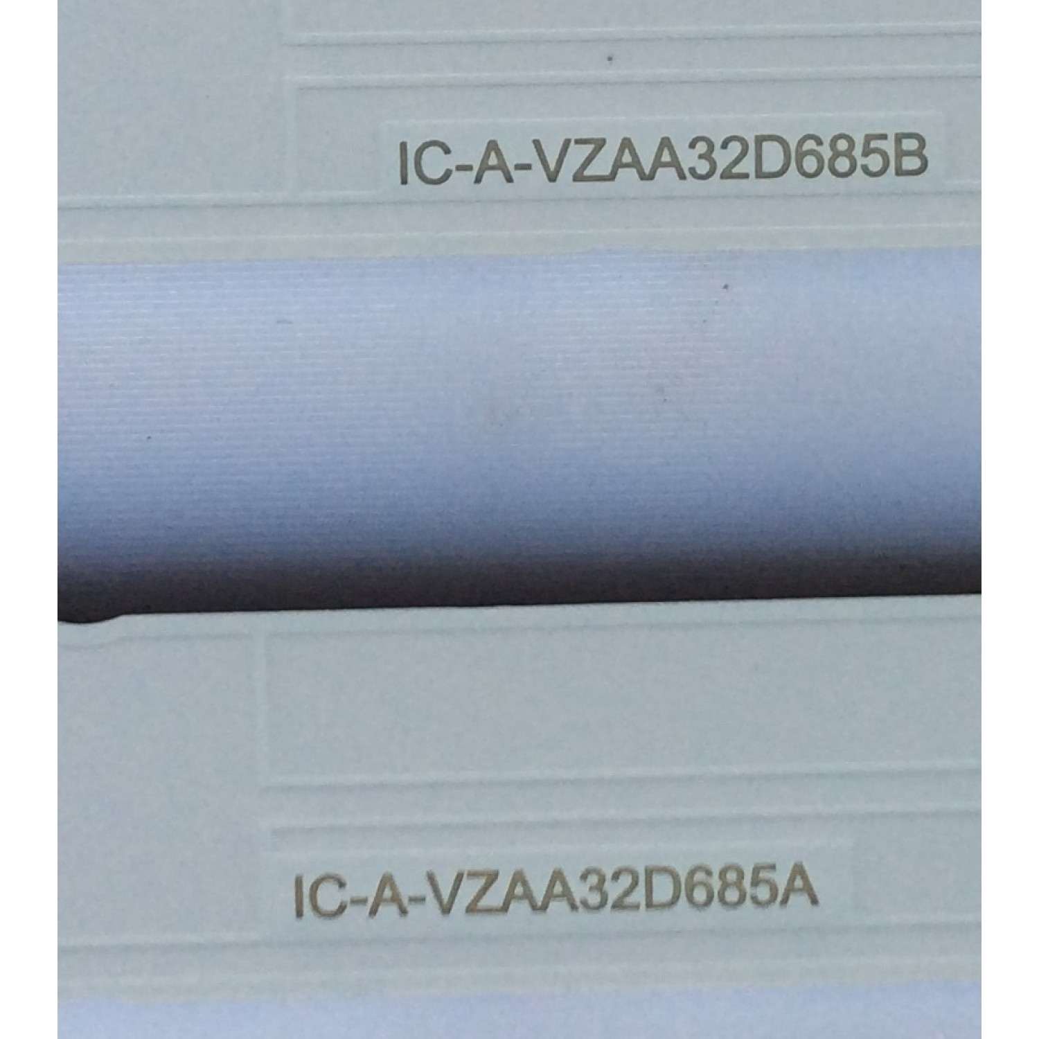KIT DE LED PARA TV / VIZIO LSC320AN10-H01 / IC-A-VZAA32D685B / MODELO D32HN-D0 LAUSUKDS - Imagen 2