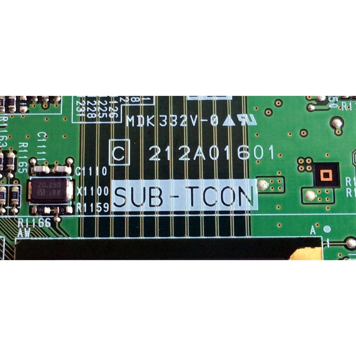 SUB T-CON / MITSUBISHI 921C568001 / 921C5680 01 / 212A01601 / 1C566 / PANEL LTA460HE08 / MODELO LCD-46LF2000 (M) - Imagen 3