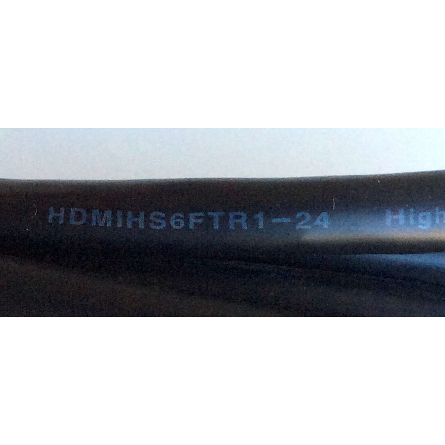 CABLE HDMI DE 8 M. NUMERO DE PARTE / HDMIHS6FTR1-24 / HDTV / CINE EN CASA / VIDEOJUEGOS / REPRODUCTORES DE BLU-RAY Y MÁS / ADMITE VELOCIDADES DE TRANSFERENCIA DE 10.2 GBPS / ADMITE RESOLUCIÓN: 480P / 720P / 1080I / 1080P / TRUE-HD Y DTS-HD V 1.3 - Imagen 2
