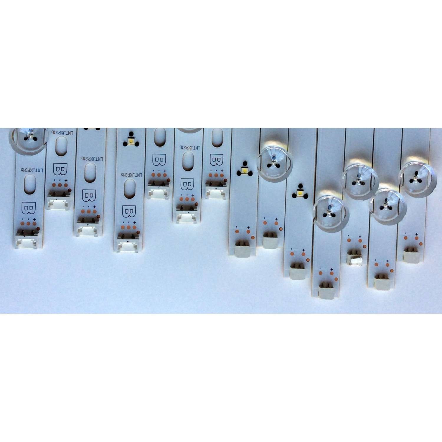 KIT DE LED'S PARA TV (14 PIEZAS) / LG LZ5501LGEPWA  / LZ5501LGEPWA-DL84_L Rev.0 / PANEL`S NC550DUN-SAAP1 / LN54M550060 V12 / LA62M55T120V12 / MODELOS 55LN549E / 55LN5200 / 55LN5790 / 55LN5700 / 55LN5600 / 55LN540 0/ ((CON ALGUNOS DIFUSORES DESPEGADOS)) - Imagen 2
