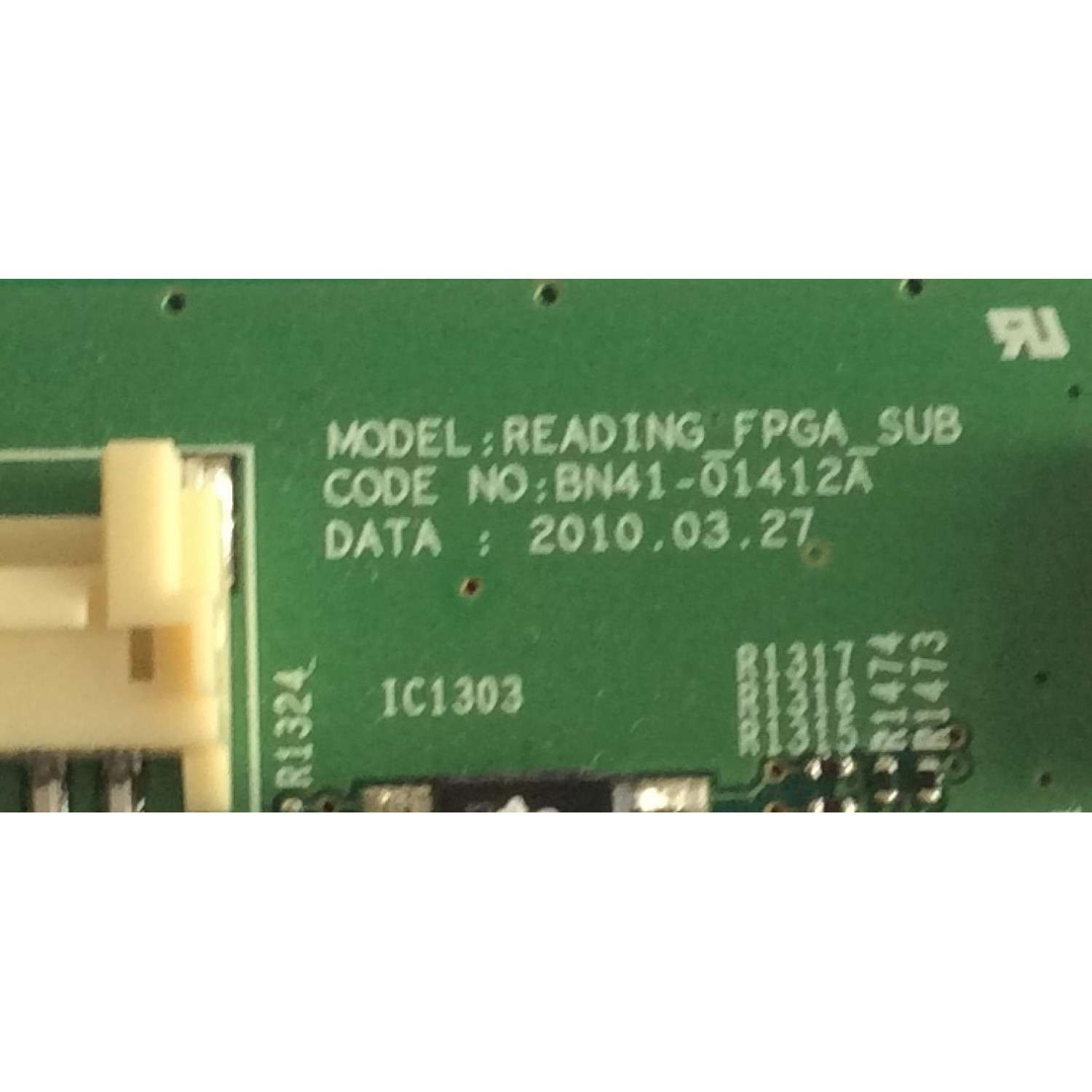 MAIN / ELEMENT / 1106H0813 / CV318H-D / TI11245-2 / 1106H0813 / 20110703X000107 / PANEL LTA400HM17 / MODELO  - Imagen 4