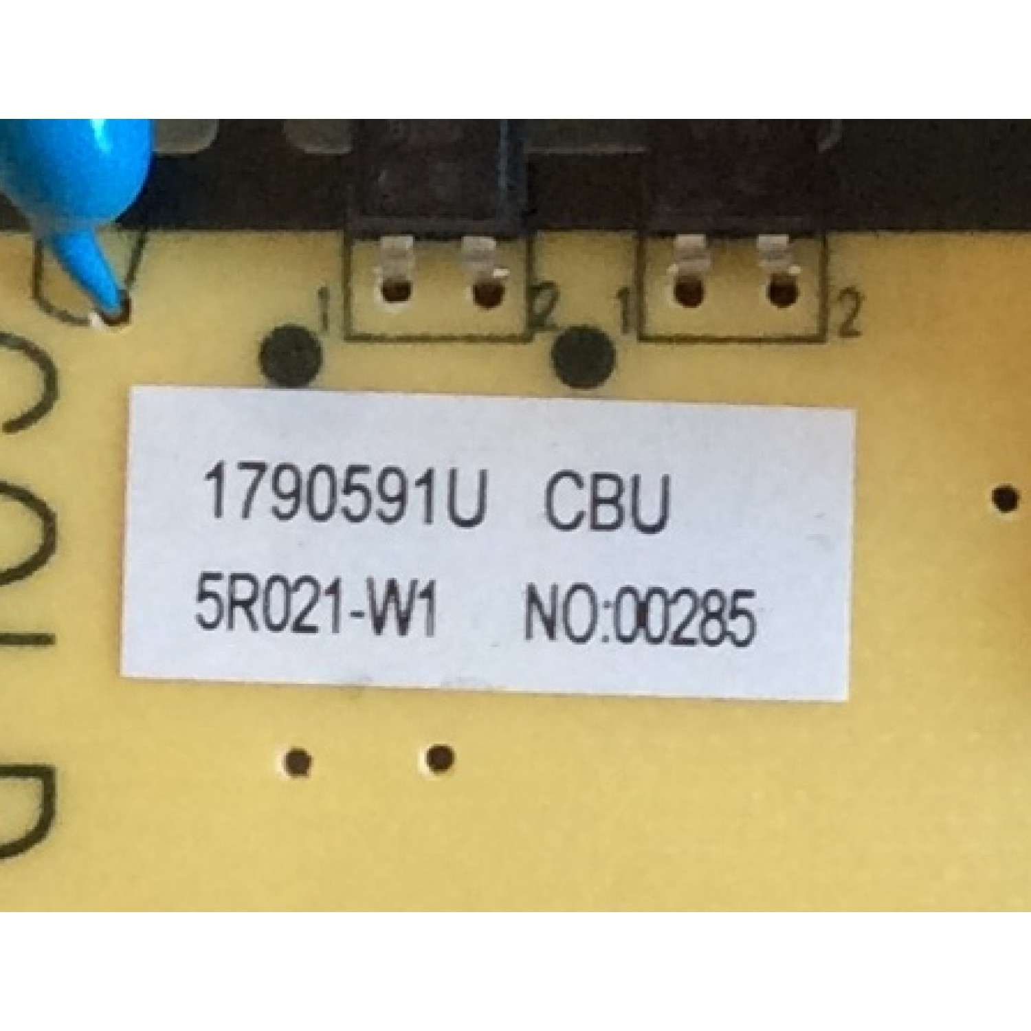FUENTE DE PODER SKYWORTH / 5R021-W1 / 5800-L5R021-W000 / L5R021 / 1790591U / PANEL SDL550WY(LD0-612) / MODELO 55U5A - Imagen 3