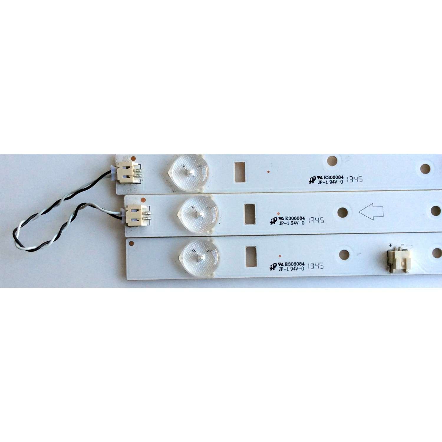 KIT DE LED PARA TV / JVC IC-E-VZAA28D288B/IC-E-VZAA28D288A/IC-E-VZAA28D288C / IC-E-VZAA28D288B / IC-E-VZAA28D288A / IC-E-VZAA28D288C / 098101022116 / 098101022117 / 098101022118 / MODELO EM28T	 - Imagen 3