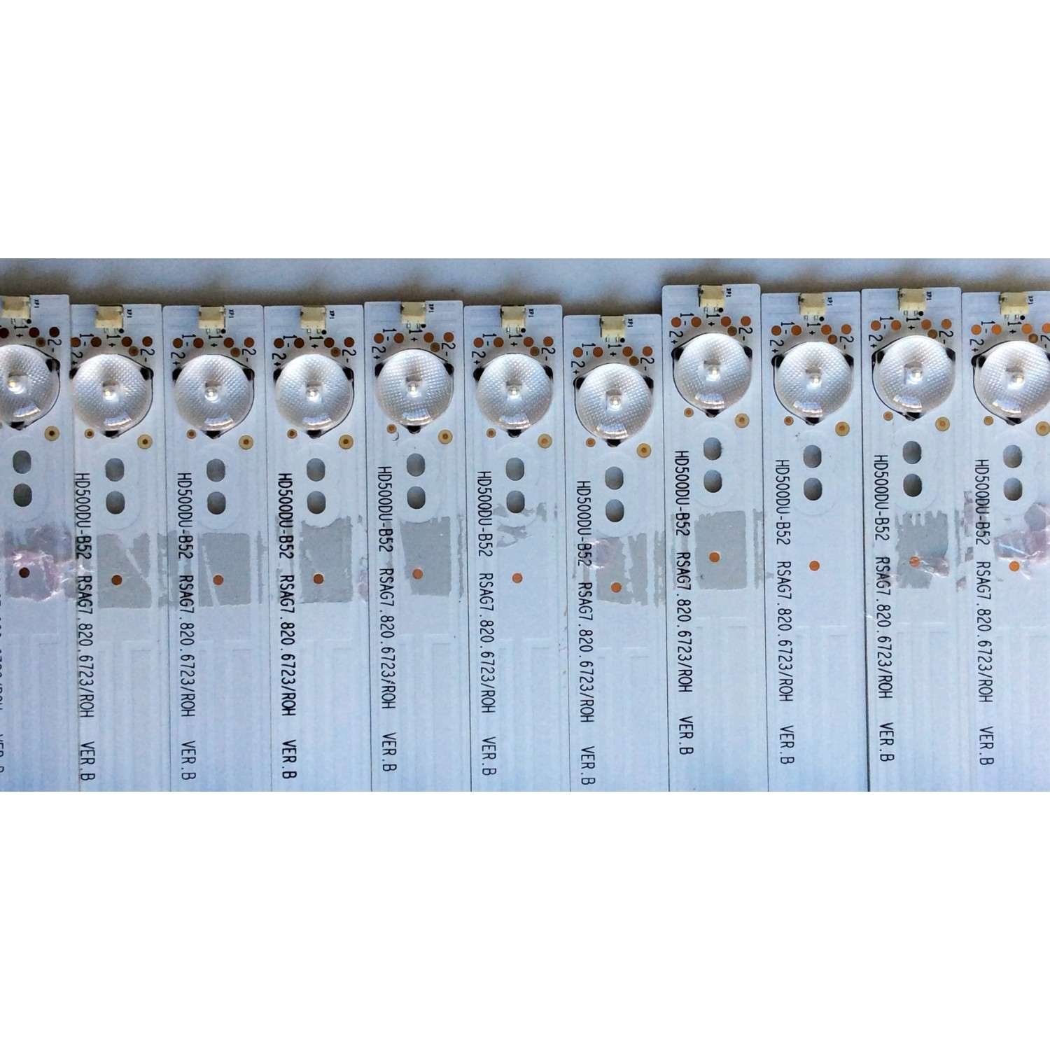 KIT DE LED'S PARA TV HISENSE (11 PIEZAS) / NUMERO DE PARTE HD500DU-B52 / RSAG7.820.6723/ROH VER.B / PANEL'S HD500DU-B52(100)\S0\GM\ROH / HD500DU-B52(100) / MODELOS LC-50N6000U / 50H6D - Imagen 2