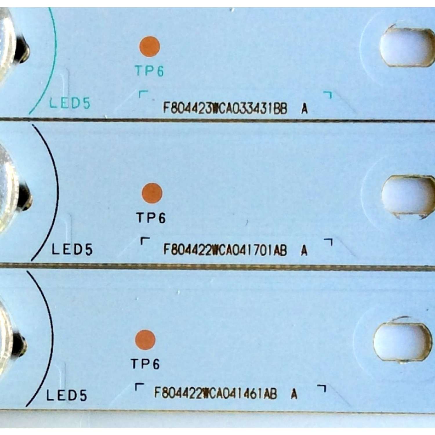 KIT DE LED'S PARA TV RCA ((3 PIEZAS)) / NUMERO DE PARTE F804422WCA041701AB A / F804423WCA033431BB A / PANEL LK315T3HB94 / MODELO LED32B30RQD - Imagen 3