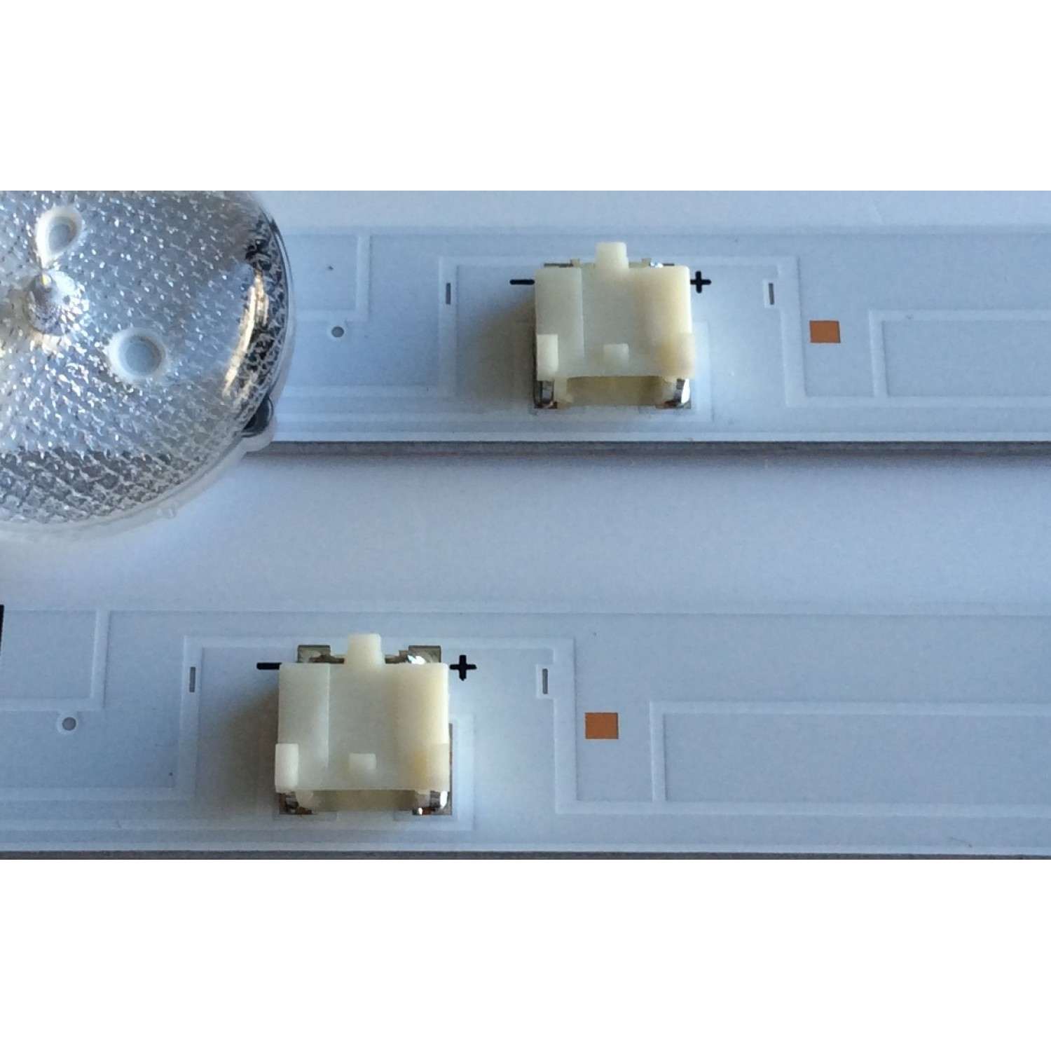 KIT DE LED PARA TV / SAMSUNG BN96-36236A / 36236A / V5DN-320SM1-R2 / MODELO UN32J4000AFXZA LD04 / UN32J5003AFXZA LS03 / PANEL JJ032BGE-R2 RR01	 - Imagen 2