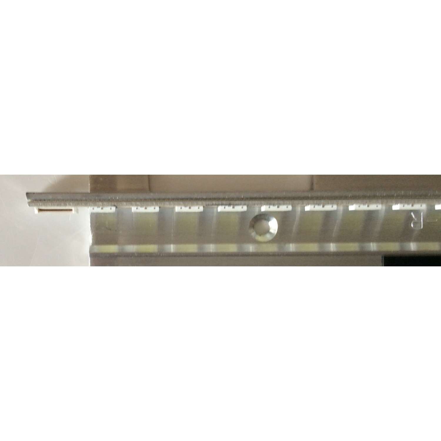 KIT DE LED PARA TV / WESTINGHOUSE 94V-0 1200 MC-4 / MODELO UW40T2BW TW-70411-U040B / PANEL LK400D3HA24	 - Imagen 2