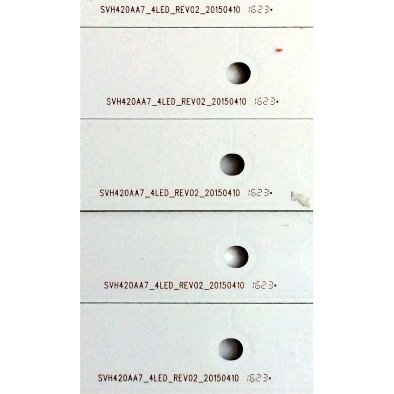 KIT DE LED´S PARA TV (7 PIEZAS) / SHARP 1142939 / 20150410 / SVH420AA7_4LED_REV02_20150410 / PANEL´S HD426DU-B51(010) / HD426DF-B51(010) / MODELO LC-43N6100U - Imagen 3