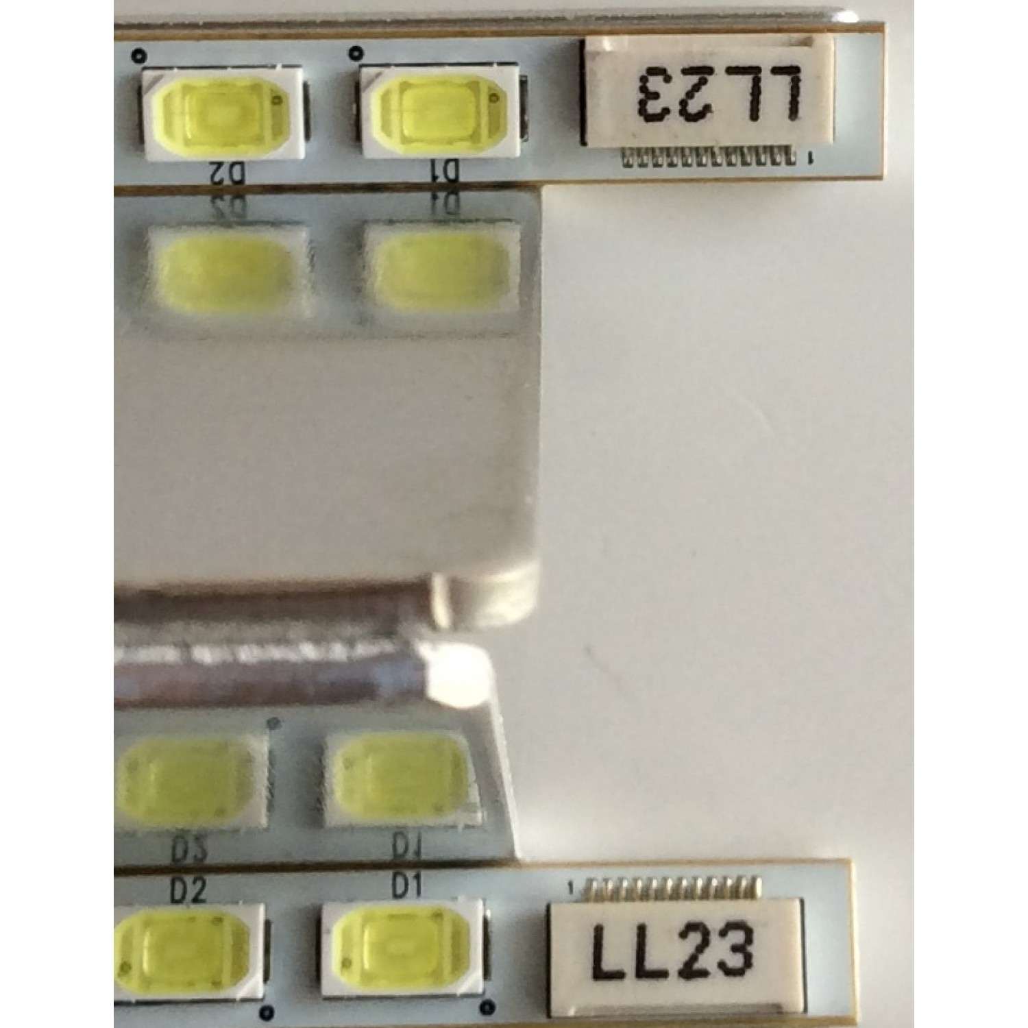 KIT DE LED PARA TV / 1027/1028 (2 PZAS.) / LL23	 - Imagen 3