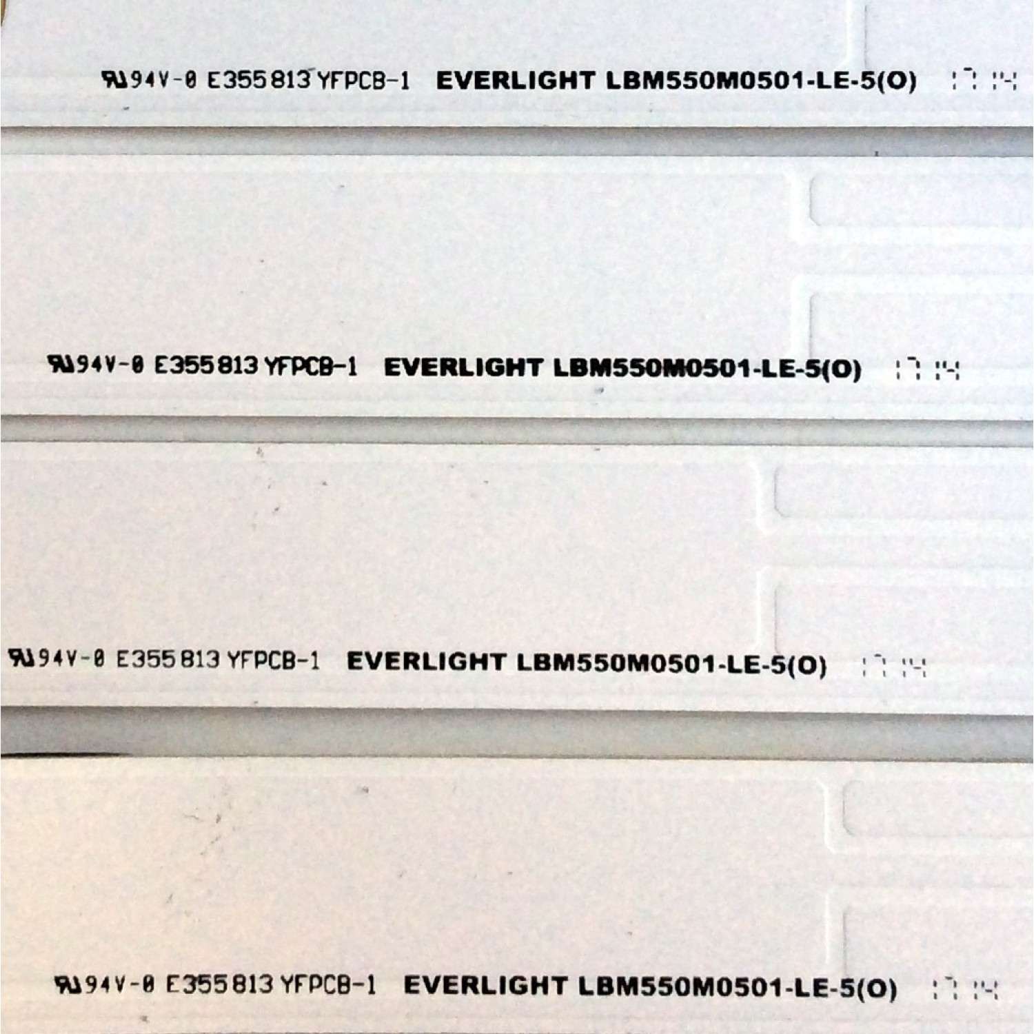 KIT DE LED´S PARA TV (10 PIEZAS) / HISENSE LBM550M0501-LE-5(0) / 1173047 / B021ZM60 / E355813 YFPCB-1 / PANEL HD550K3U51\S6\GM\ROH / MODELOS FM55H6D / 55H6D - Imagen 3