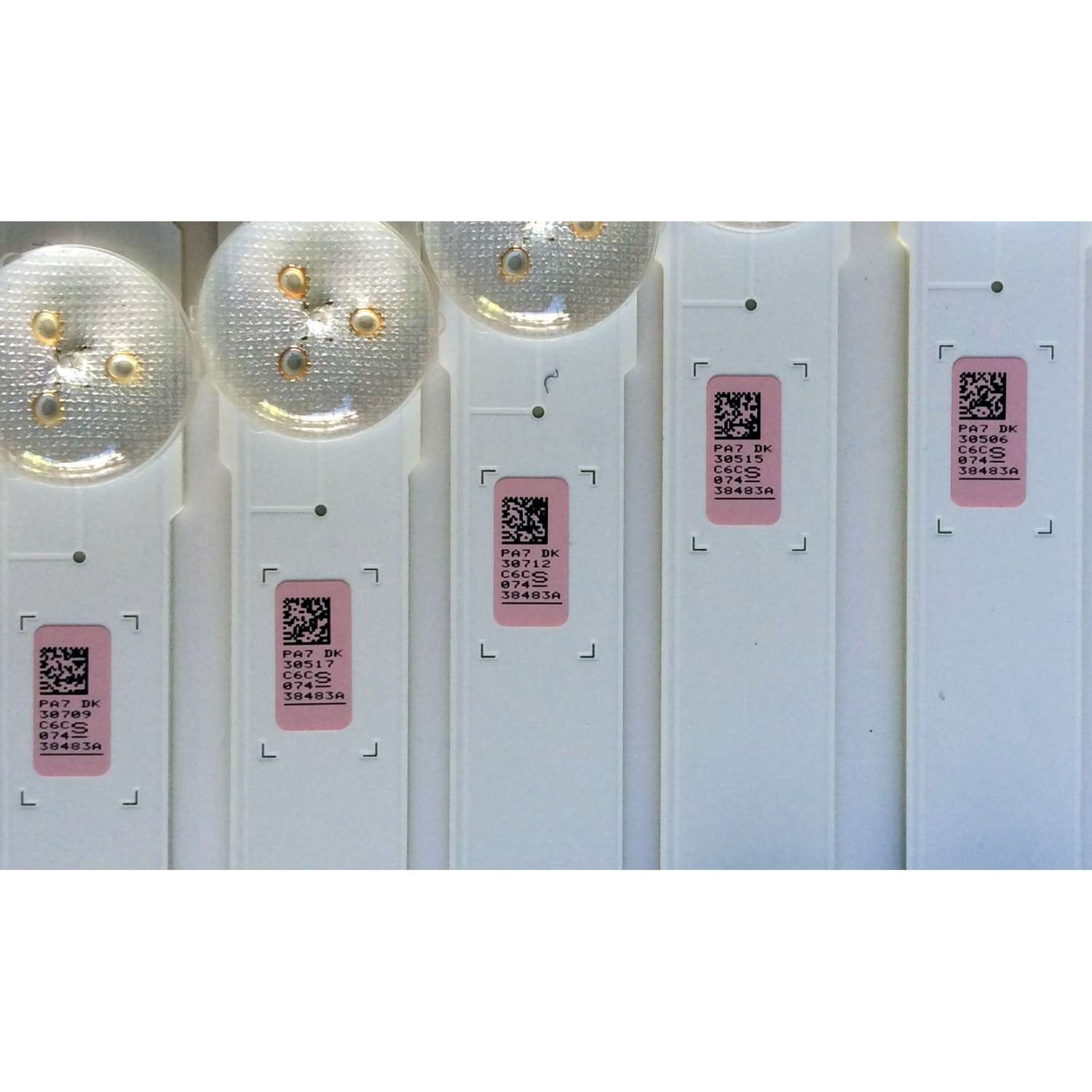KIT DE LEDS PATA TV SONY (14 PZ) / NUMERO DE PARTE P152DH510573 / P152DH410634 / PANEL YD55750DTN01 / MODELO XBR-75X940C / XBR75X940C - Imagen 2