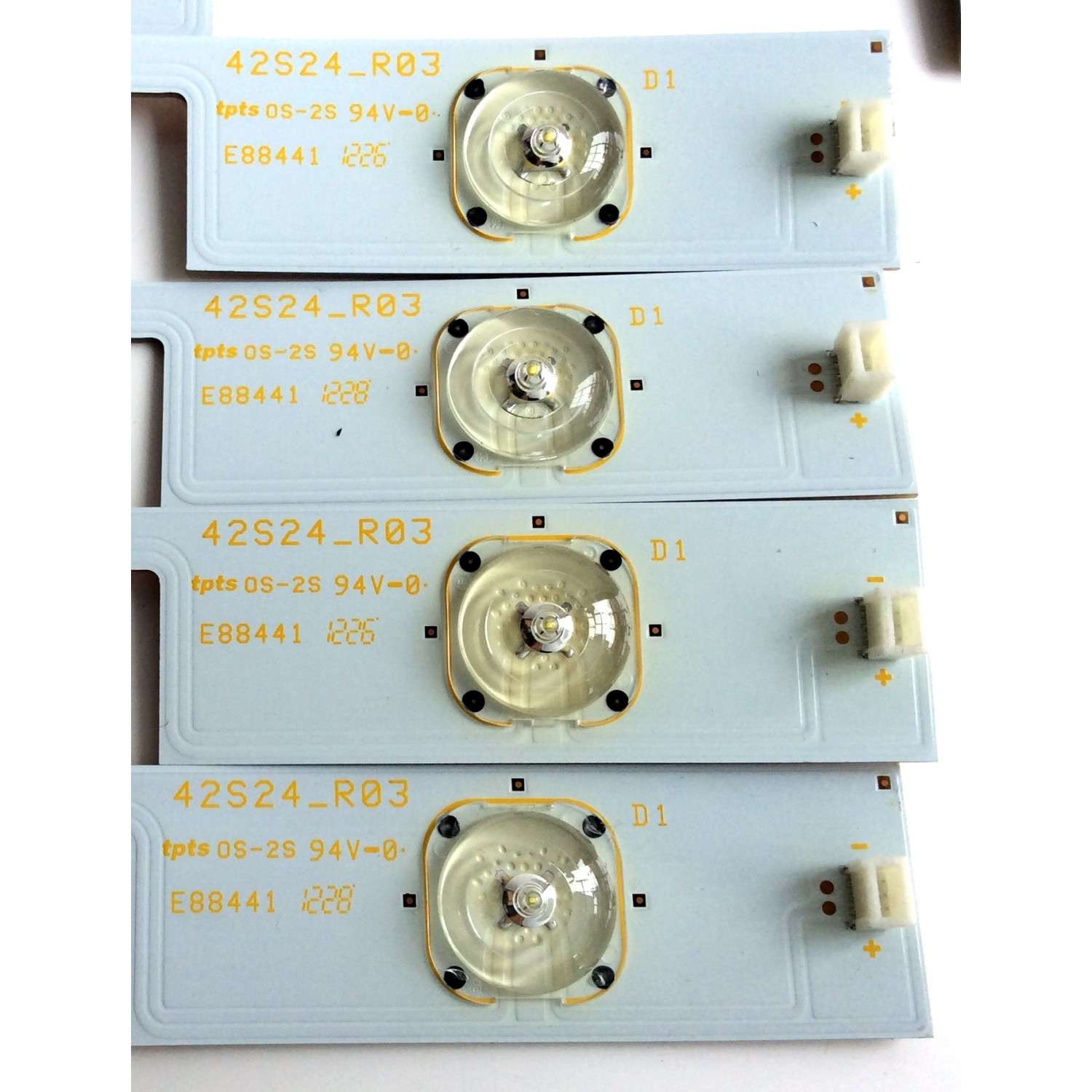 KIT DE LED`S PARA TV (8 PIEZAS) / INSIGNIA CN-42S24E02-JDD41-0-J-28B / CN-42S24E02-JDD41-0-J-28A / PANEL T420HW08.V9 / MODELO NS-42D240A13 - Imagen 2