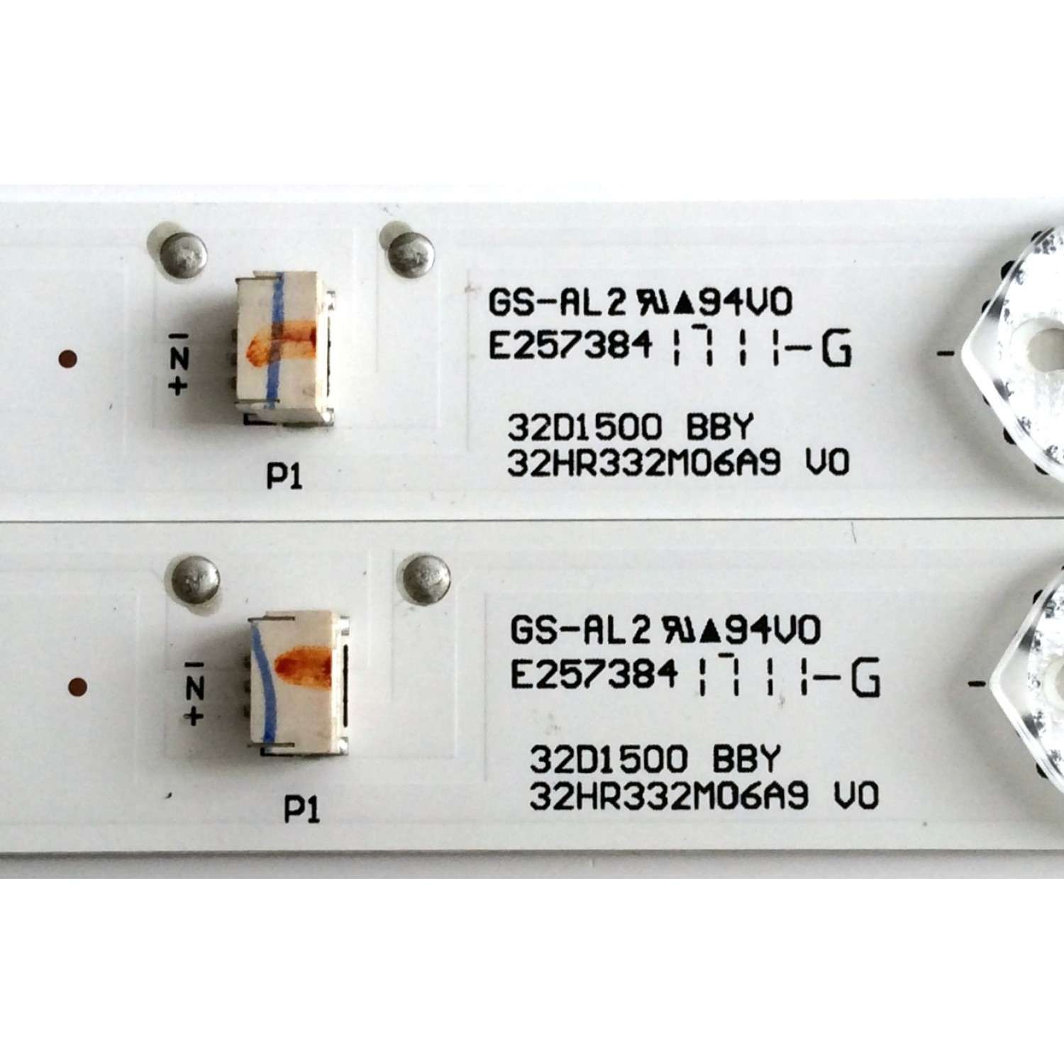 KIT DE LED`S PARA TV (2 PIEZAS) / INSIGNIA 32D1500 BBY / 32HR332M06A9 V0 / 4C-LB320T-HR7 / PANEL`S LVW320CSDX E20 V8 / LVW320CSDX E20 V5 / MODELOS NS-32D311NA17 / 32L310U18 - Imagen 3