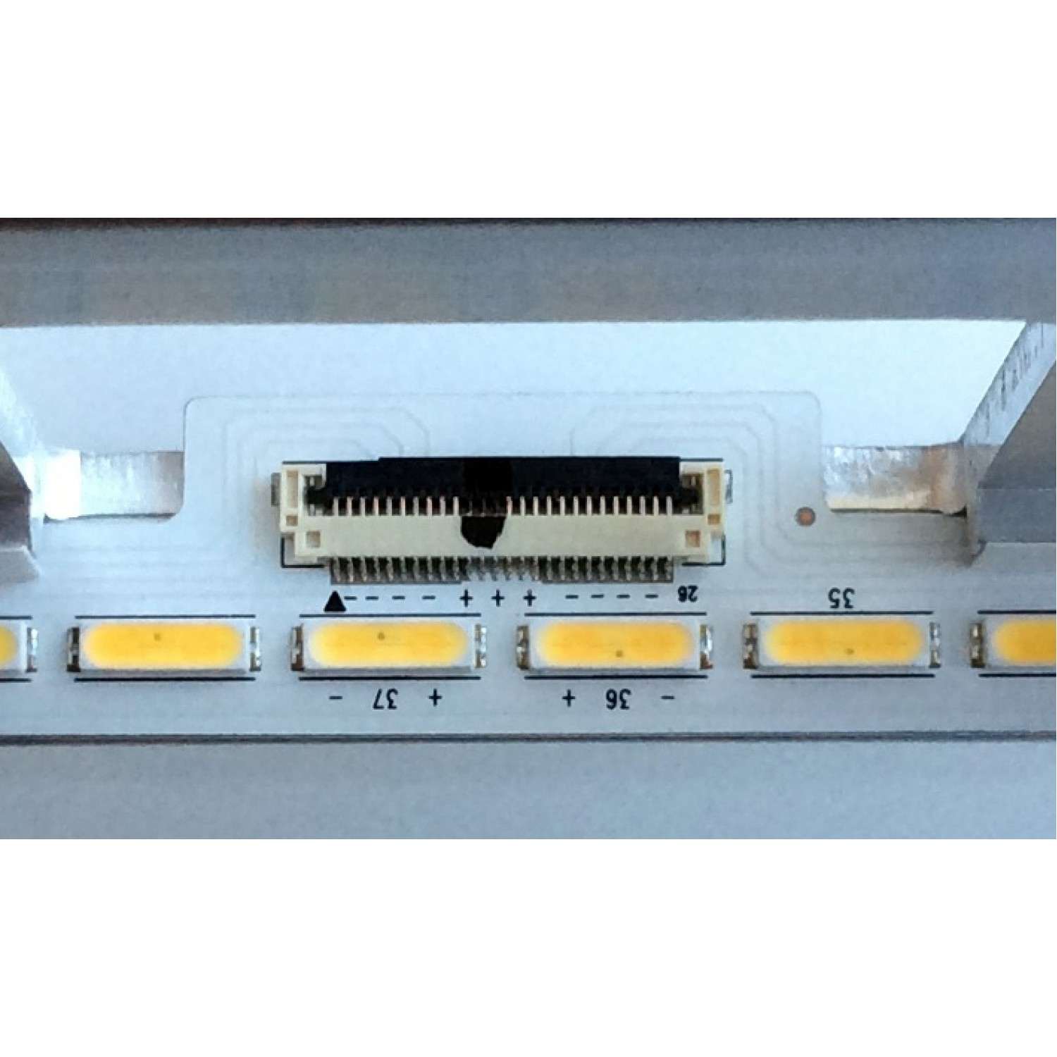 KIT DE LED`S PARA TV (2 PIEZAS) / SONY 61.P2E05G001 / 61.P2E04G001 / 14123N / 14123D / MODELO XBR-55X900B	 - Imagen 2