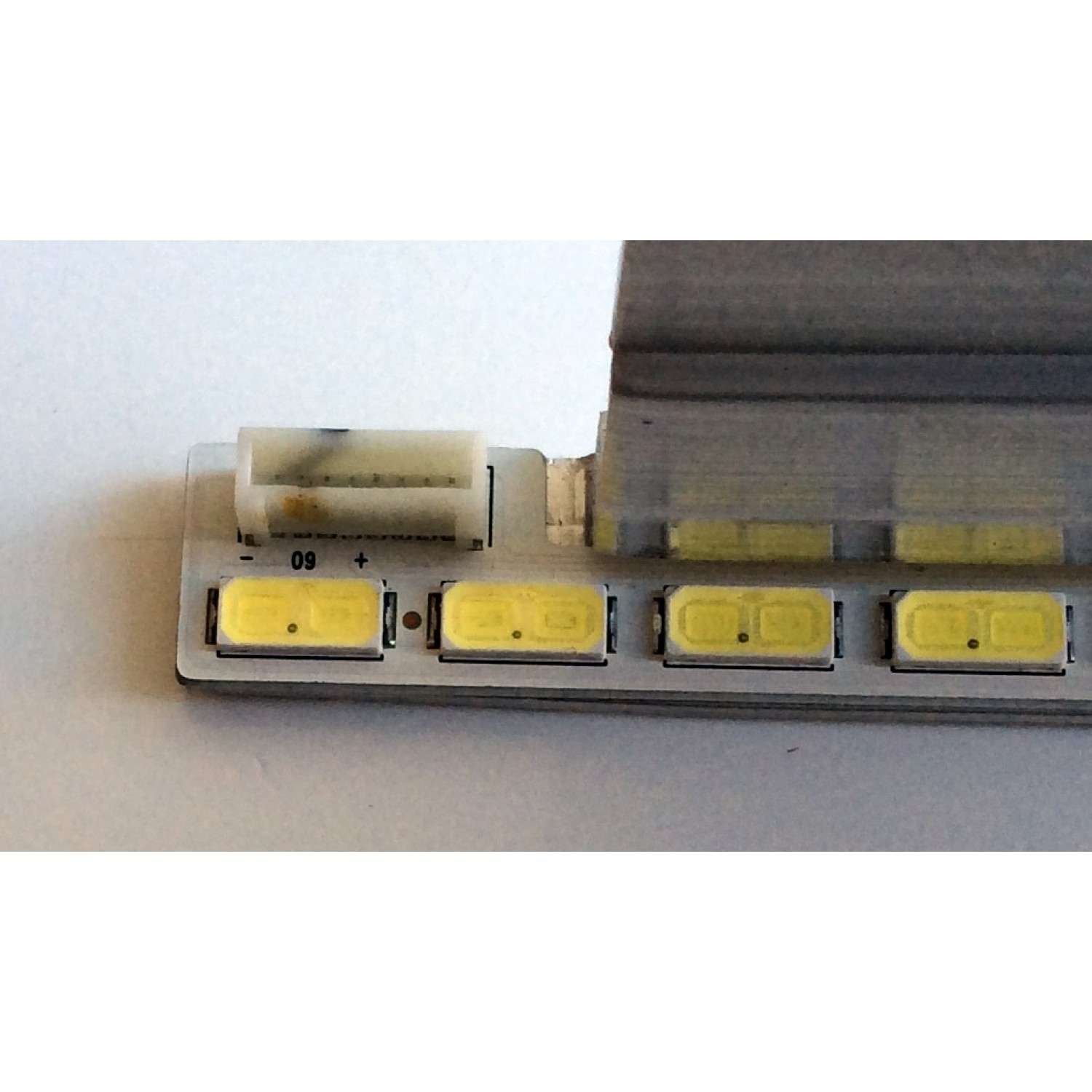 LED PARA TV / LG 20111125 / LG INNOTEK 42INCH 77030PKG 60EA REV0.2_78307_20111125 / 74.42T23.001.2-DS1 / PANEL T420HVN01.0 / MODELO 42LS5700-UA AWMDLUR - Imagen 2