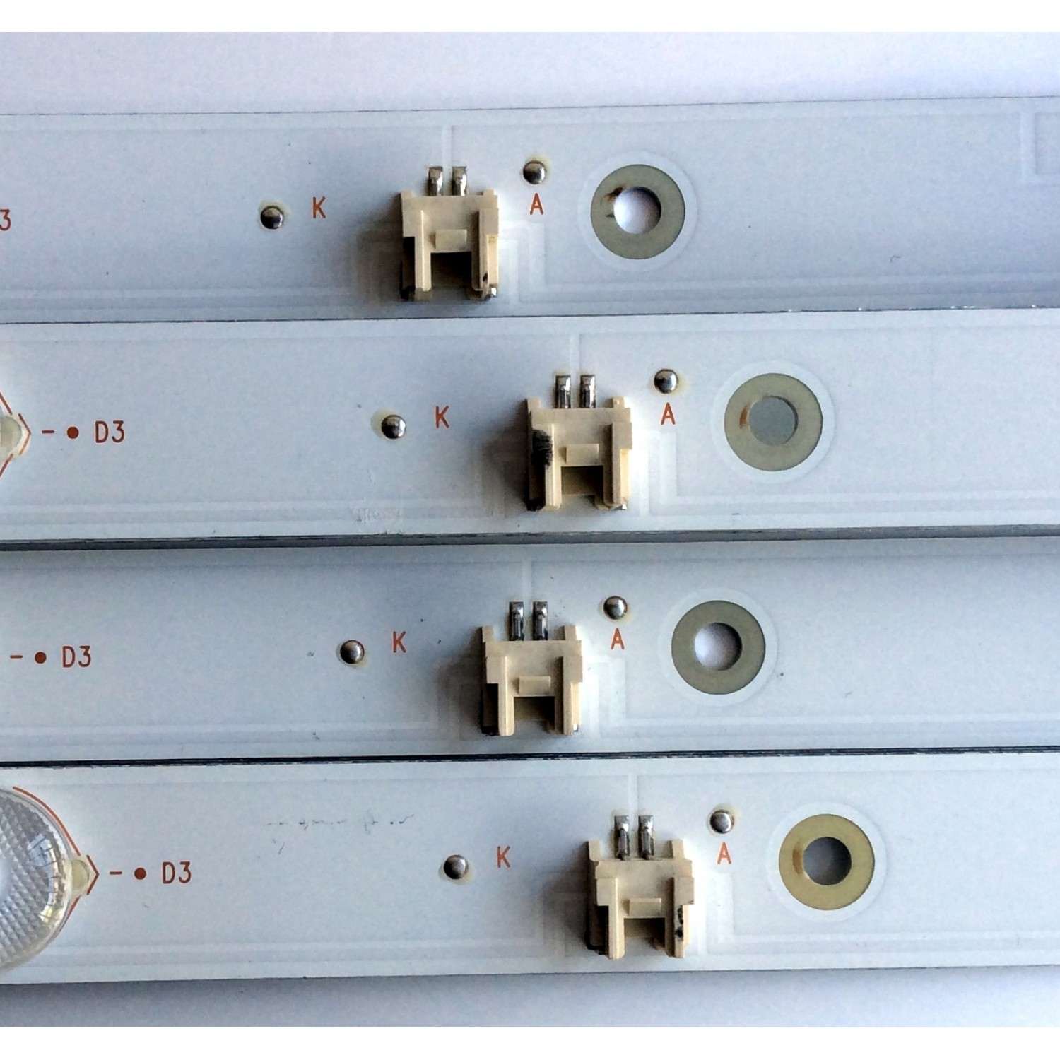 KIT DE LED´S PARA TV (4 PIEZAS) / ELEMENT 303TH500057 / TFMT50D09-ZC22AG-03 / TH500M28 / 910-500-1062 / 170228B5/39536 / PANEL T500-V35-DLED / MODELO ELEFW5017 LE-50GV350-D3 / ELST5016S - Imagen 4