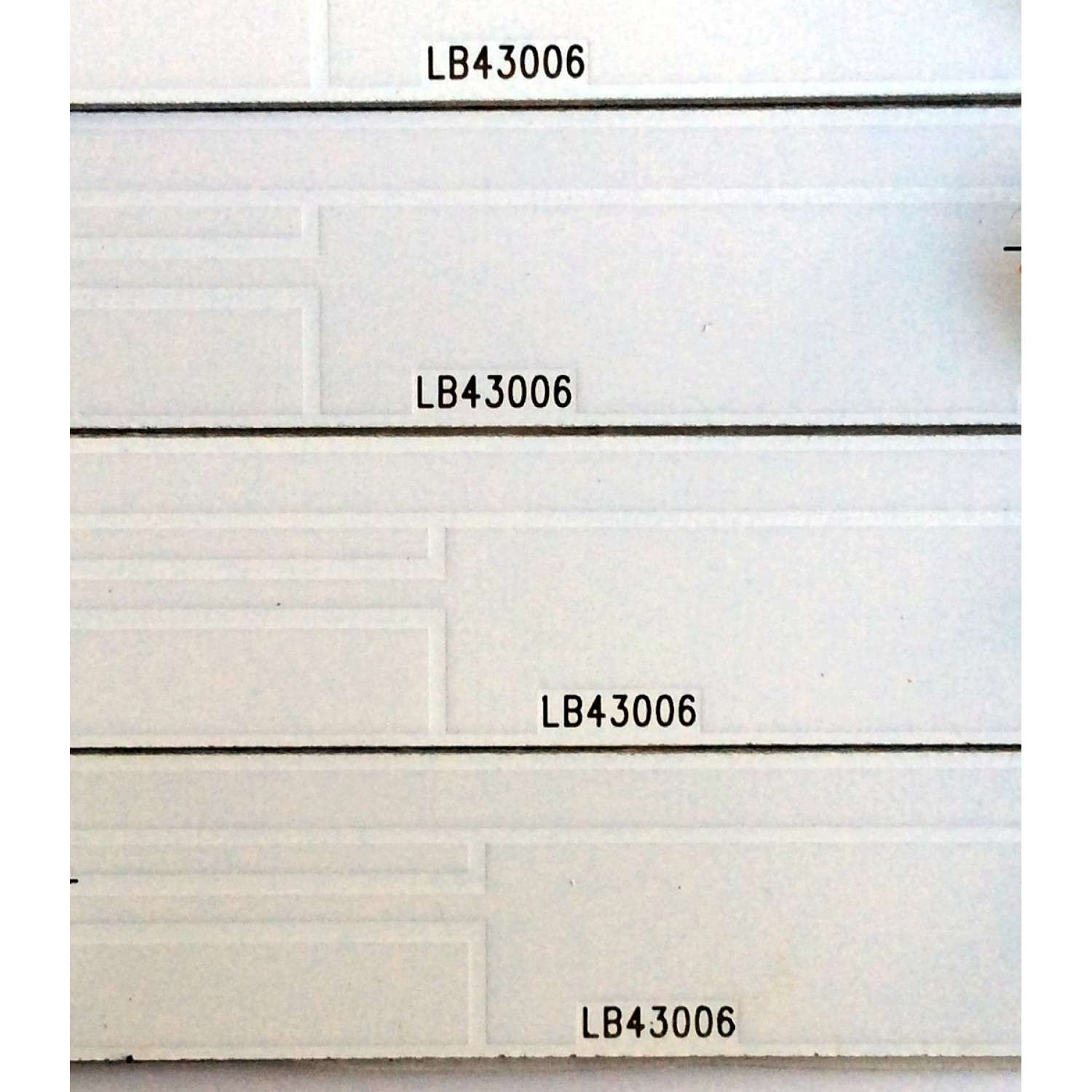 KIT DE LED'S PARA TV (4 PIEZAS) / HITACHI C430U14-E1-A(G2) / KHP200640C / UX-850122297 / UX-850122297 / UX-850122297 / LB43006 / LB-C430U14-E1-A-G2-DL1 / MODELO LU43V809 - Imagen 4