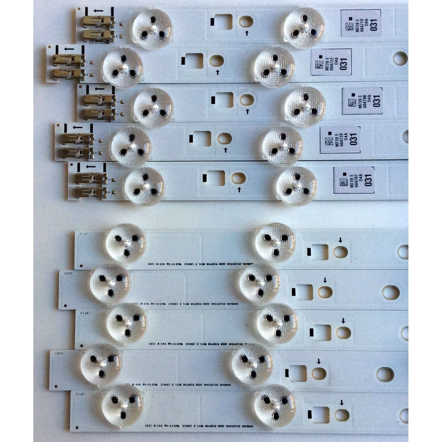 KIT DE LED´S PARA TV (10 PIEZAS) / SAMSUNG 2012SVS40 3228 RIGHT06 REV1.5 120412 / 2012SVS40 3228 LEFT06 REV1.5 120412 / PANEL LTJ400HM08-V / MODELO UN40EH5300FXZA TH01 - Imagen 4