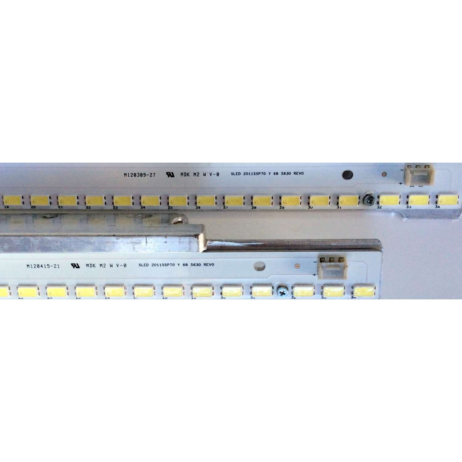 KIT DE LED´S PARA TV SHARP (2 PIEZAS) / NUMERO DE PARTE 2011SSP70 / SLED 2011SSP70 Y 68 5630 REV0 / M120309-29 / M120309-25 / M120309-27 / M120415-32 / M120415-14 / M120415-21 / PANEL LK695D3GV00D / MODELOS LC-70C8470U / LC-70LE845U - Imagen 4