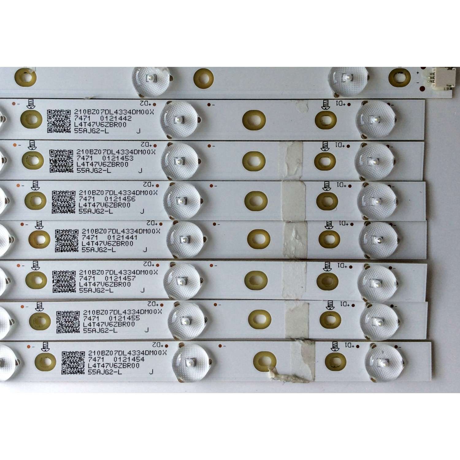 KIT DE LED´S PARA TV (14 PIEZAS) / INSIGNIA LB-PF3030-GJD2P6557X14AJG2-L-H / LB-PF3030-GJD2P6557X14AJG2-R-H / L4T47V6ZBR00 / 210BZ07DL4334DM00X / 55AJG2-L / 55AJG2-R / PANEL TPT550U1-QVN05.U / MODELO NS-55DR620NA18 - Imagen 6