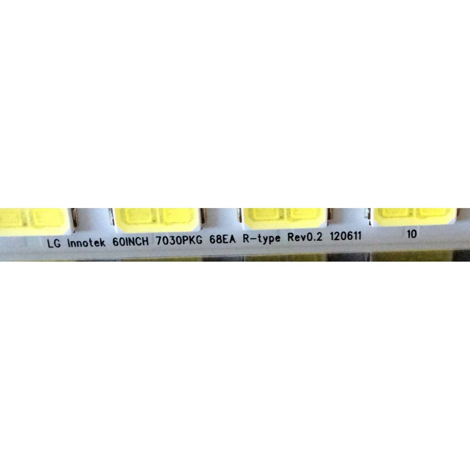 LED PARA TV TCL ORIGINAL 1 PIEZA / NUMERO DE PARTE 32HR330M13A0 V3 / 32F6B 13X1 / HR/03/210125 / 01Y6H/LM7RC2X2C / 4C-LB3213-HR02JC / PANEL LVW320NDEL / ST31551A07 / MODELO 32S331 - Imagen 2