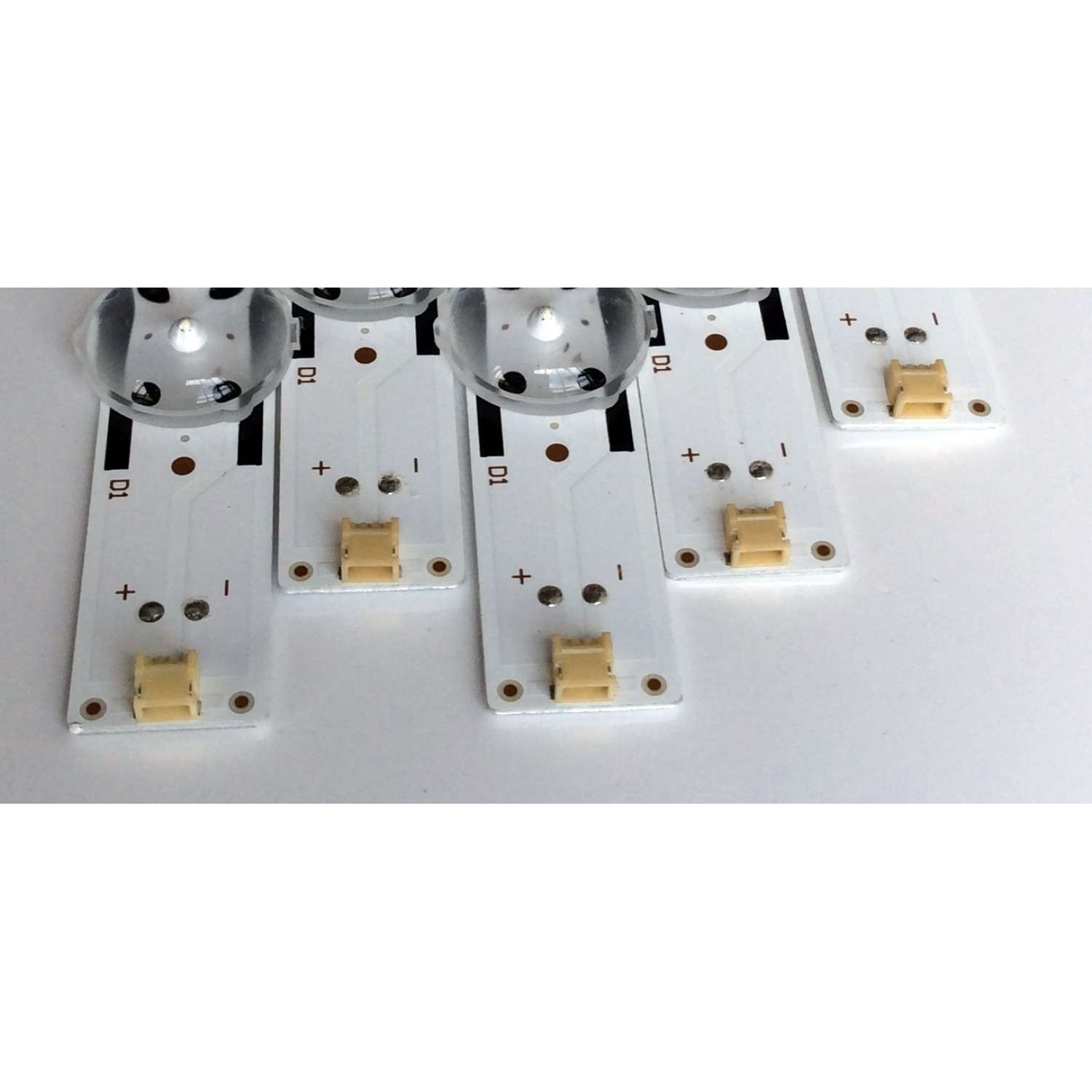 KIT DE LED´S PARA TV (5 PIEZAS) / HISENSE SVH500A63_REV03_10WICOP_UBH+SILK_161228 / SVH500A63&amp;A69 / F4B105B1 / 1177748 / S0722Q / E320262 / PANEL`S HD500K3U54\S0\GM\ROH / HD500K3U54\S8\GM\CKD\ROH / MODELO 50H6D - Imagen 2