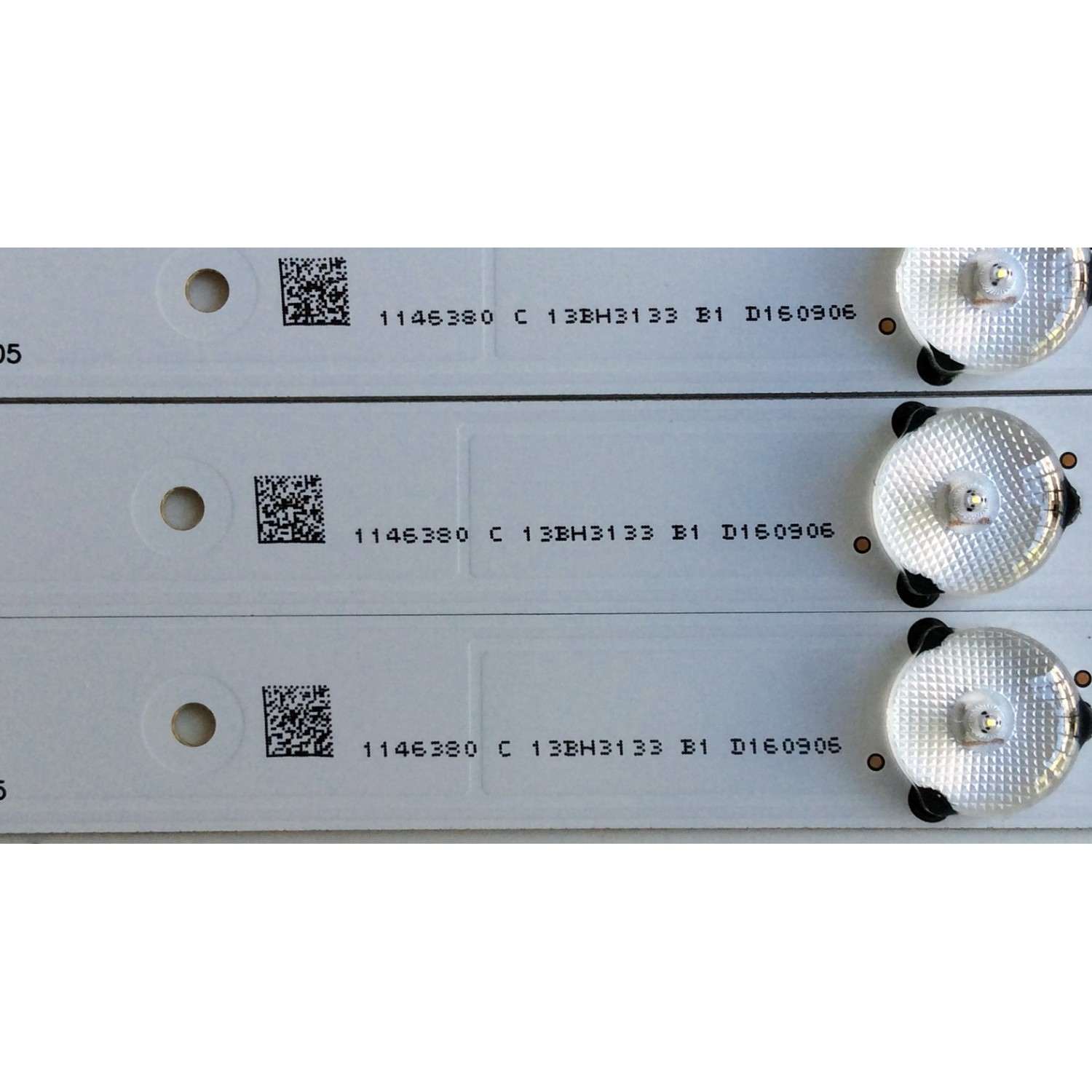 KIT DE LED´S PARA TV (3 PIEZAS) / HISENSE JL.D3271330-03DS-F / 1146380 / E331251 / 1146380 C 13BH3133B1 D160906 / PANEL JHD315-DH-E81 / MODELO 32H3B1 - Imagen 3