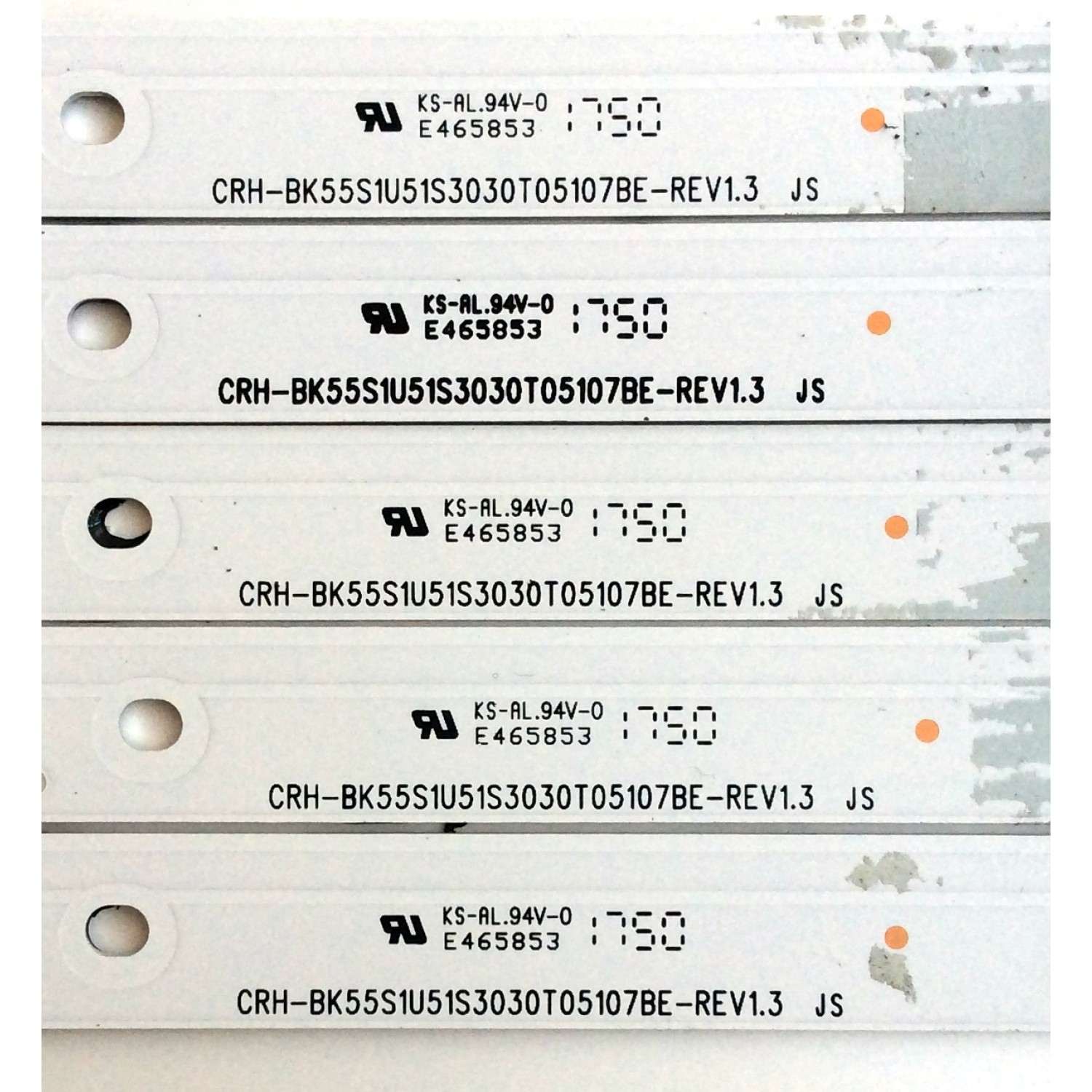 KIT DE LED´S PARA TV (5 PIEZAS) / HISENSE  1187275 / CRH-BK55S1U51S3030T05107BE / CRH-BK55S1U51S3030T05107BE-REV1.3 JS / L07AY166K21D70R-B1 / PANEL HD550S1U51-T0 / MODELO 55H6E - Imagen 2