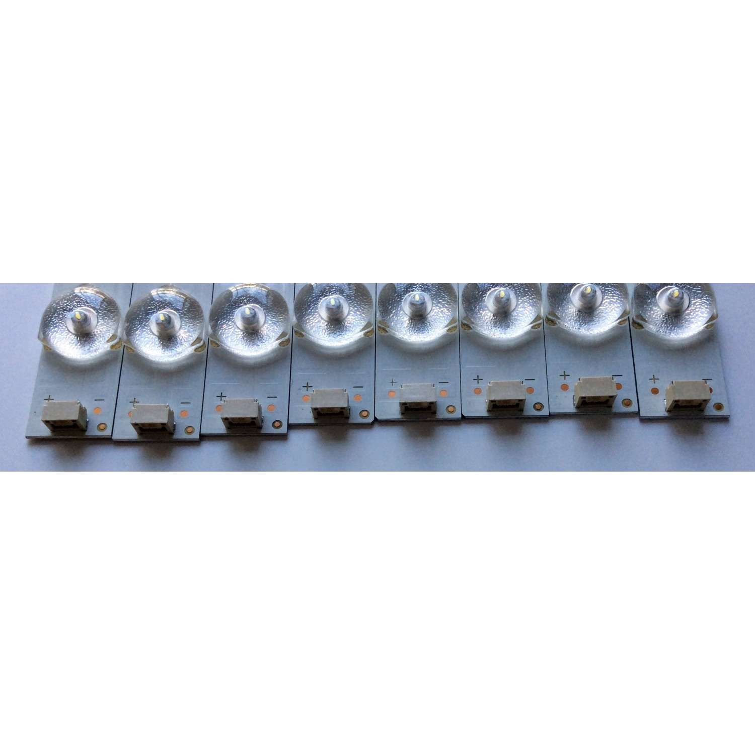 KIT DE LED´S PARA TV (8 PIEZAS) / JL.D43051235-140CS-M / 4C-LB430T-DT1C / E465853 / 035-430-3528-BC / N151030 T303 / PANEL LVW430LGDX E1 V5 / MODELO ¨43¨ - Imagen 2