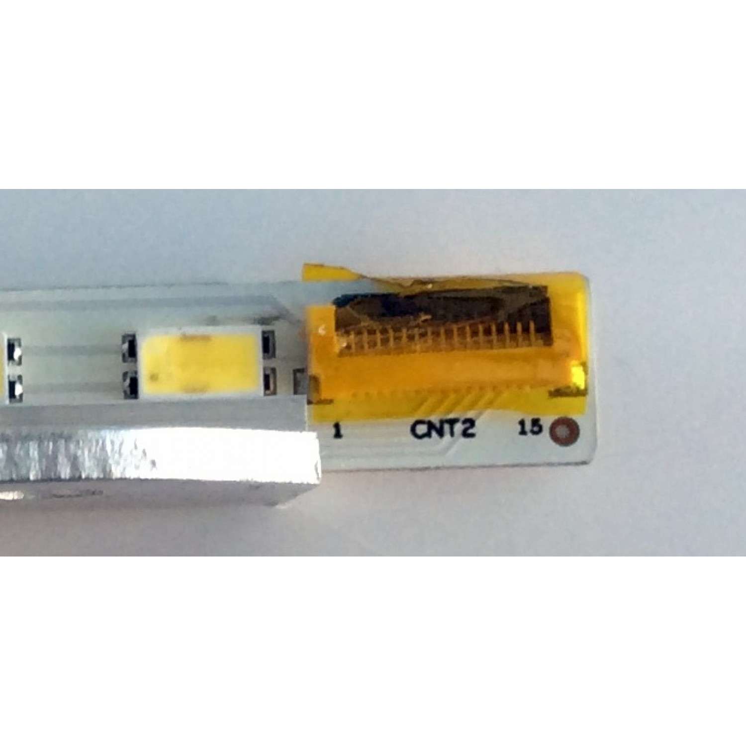 LED PARA TV (SOLO 1 PIEZA) / ((INCOMPLETO)) / SONY 61.P4602G001 / 110221 / 61.P4603G001 / 110221 / SLED_2011YLT60_66_LD_R_REV0 / SLED_2011YLT60_66_LD_L_REV0 / 1112 1C19 / 1113 1C25 / PANEL FDHY600LT1 / MODELO KDL-60NX720 - Imagen 4