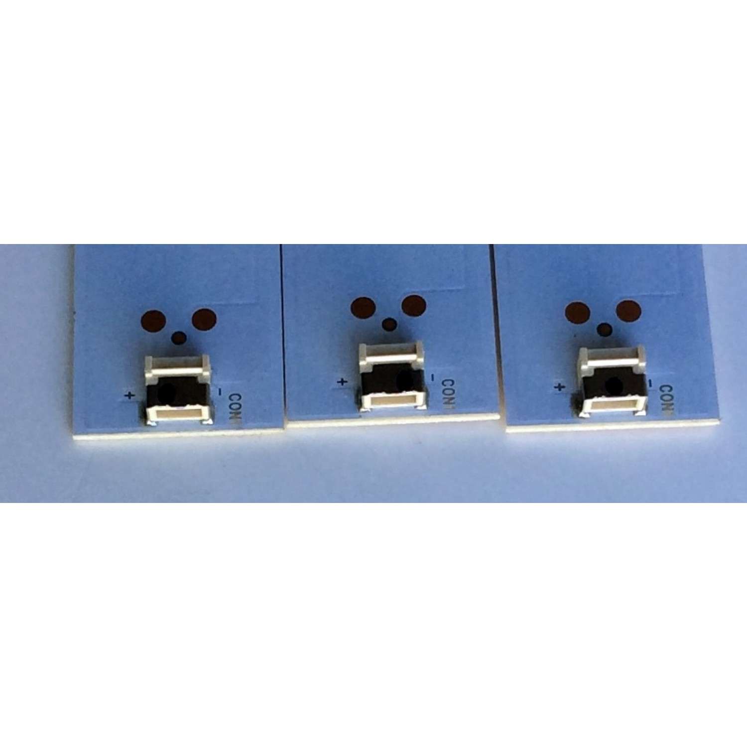 KIT DE LED´S PARA TV (3 PIEZAS) / VIZIO LB32086 V0_01 / 1B5620000YA0 / 210BZ07D0M3030C05L / PANEL TPT315B5-FHBN0K / MODELOS D32X-D1 LTTUUKJS / D32X-D1 - Imagen 4