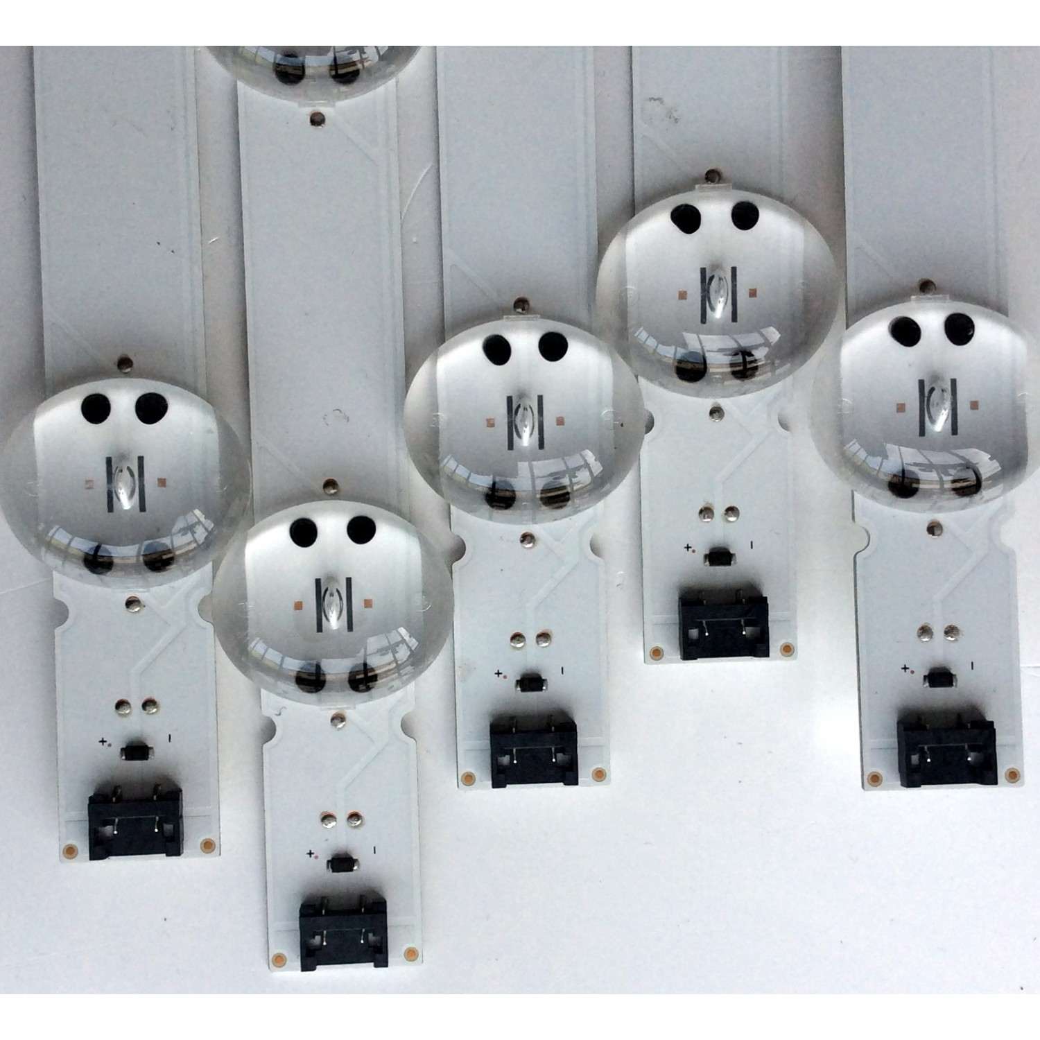 KIT DE LED´S PARA TV (5 PIEZAS) / LG EAV63992102 / EAV63992101 / SSC_Trident_75UK65_S / SSC_75UK62&amp;65_11LED_SVL750A24_REV1.0_171201 / NC750DQE-AAGR1 / MODELOS 75UK6190PUB / 75UK6570PUB - Imagen 4