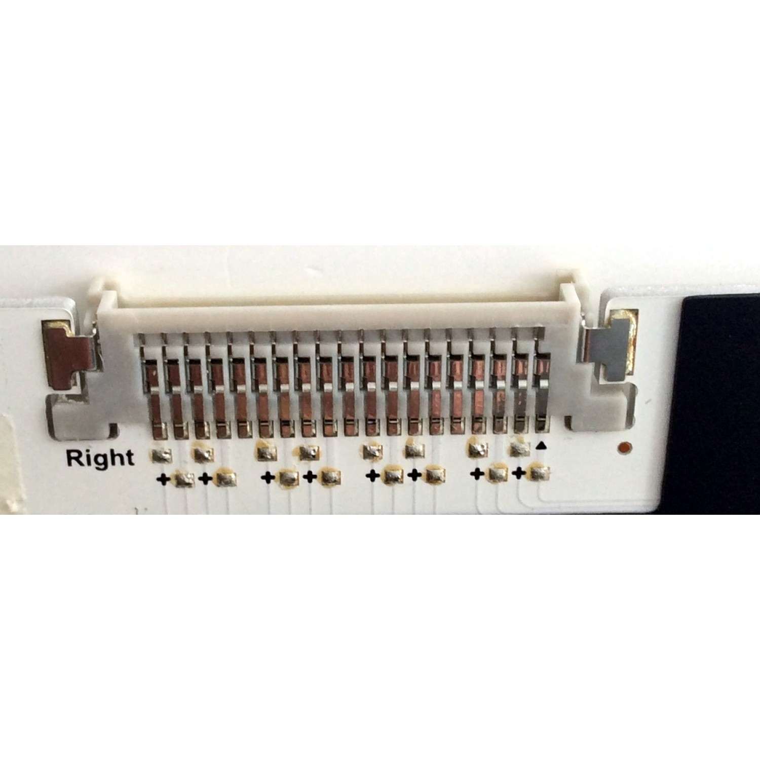 LED PARA TV / NOTA IMPORTANTE:KIT CONSTA ORIGINALMENTE DE 2 PIEZAS ((INCOMPLETO SOLO 1 PIEZA)) / SHARP A0062 X / E129741 / K4460TP / PANEL LK520D3LWG0Z / MODELO LC-52LE820UN - Imagen 3