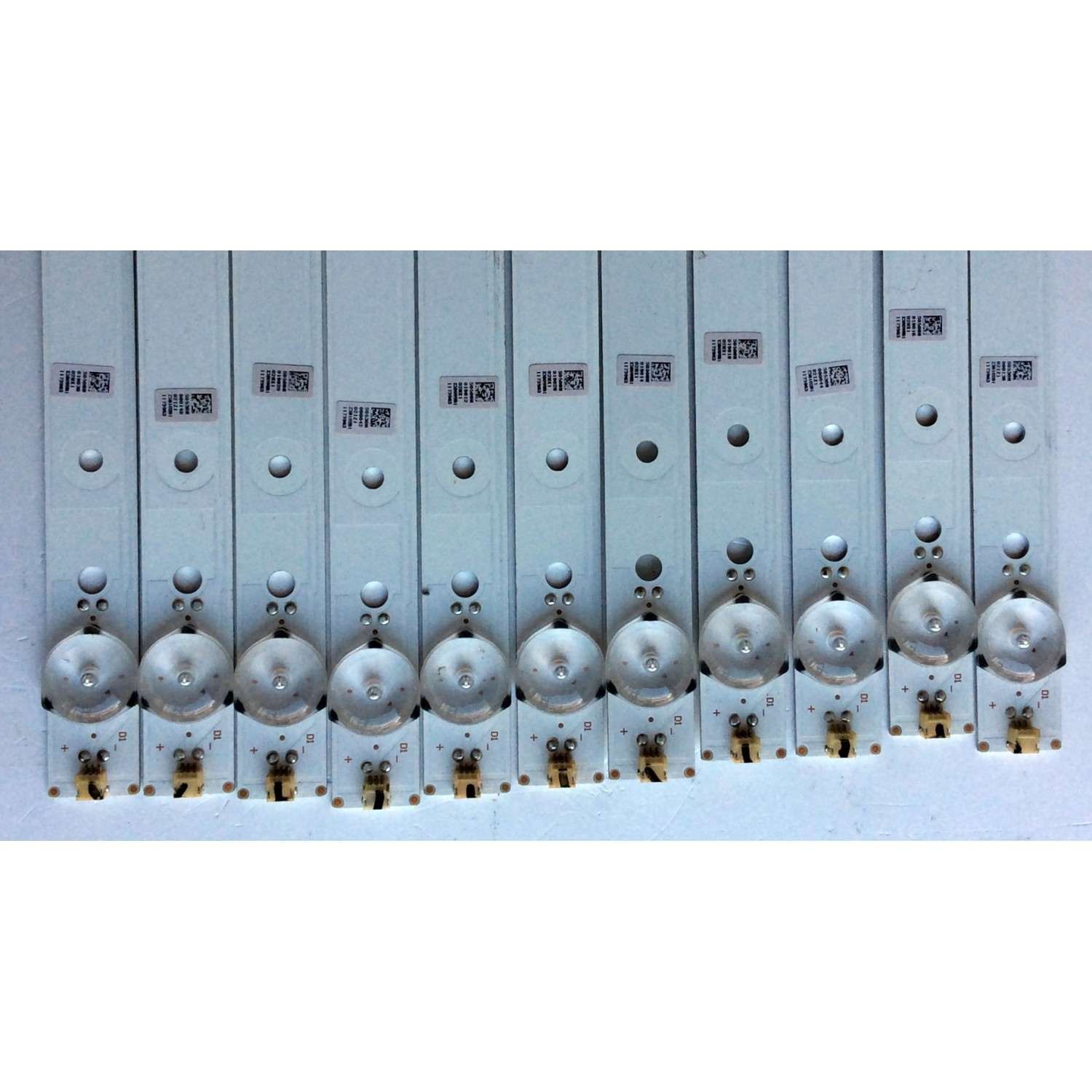 KIT DE LED´S PARA TV (11 PIEZAS) / SHARP 1173963 / ZK-3 94V-0 E320262 / SVH420AB8_4LED_REV01_20161116(3PIN) / PC64461 / PANEL JHD426N2F21-K1QL\S0\FM\RO /  213632 / MODELO LC-43P5000U - Imagen 3