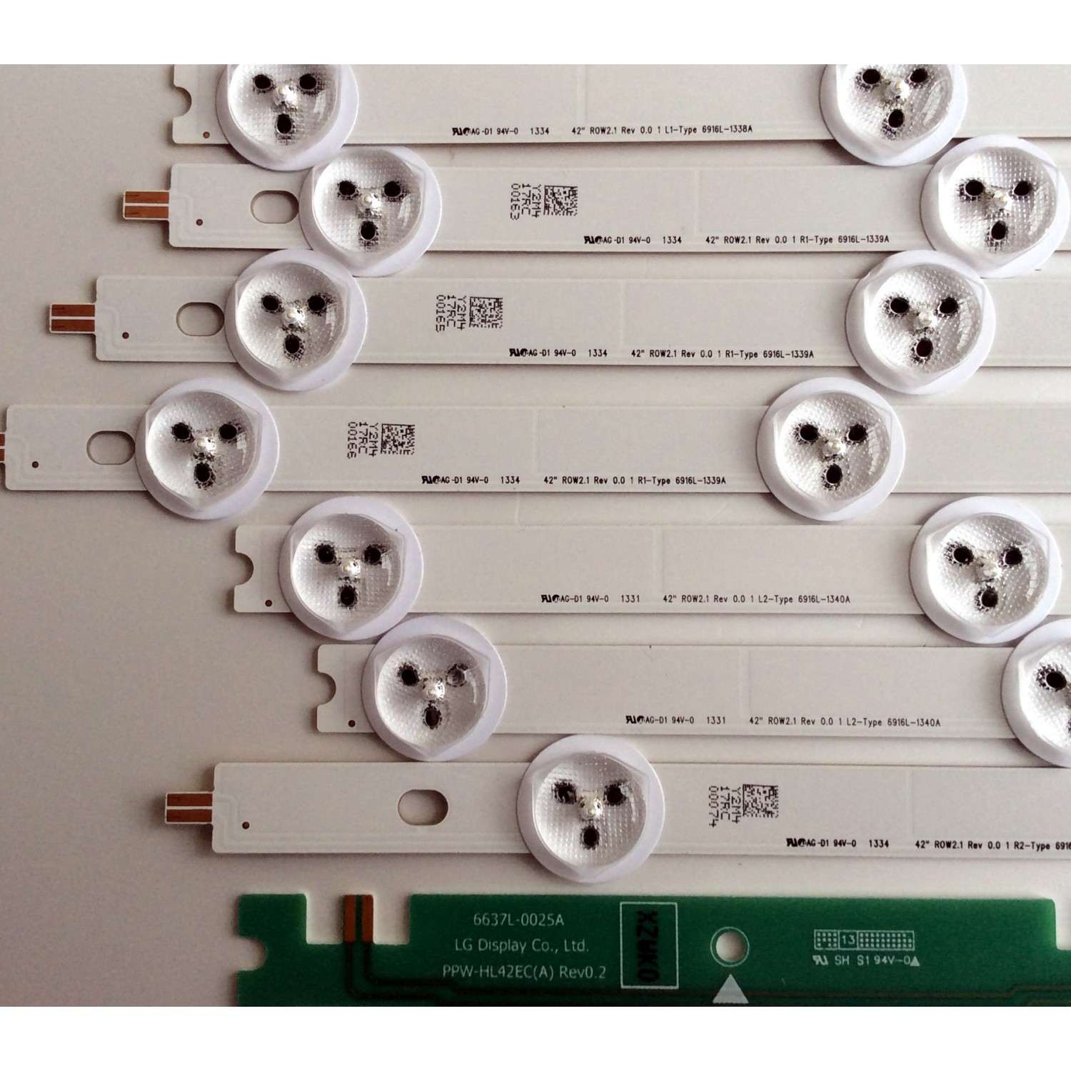 KIT DE LED PARA TV (7 PIEZAS) / PANASONIC 6916L-1338A (1 PIEZA) / 6916L-1339A (3 PIEZAS) / 6916L-1340A (2 PIEZAS) / 6916L-1341A (1 PIEZA) / PANEL LC420DUE (SF)(R2) / MODELO TH-42LRU6	 - Imagen 3