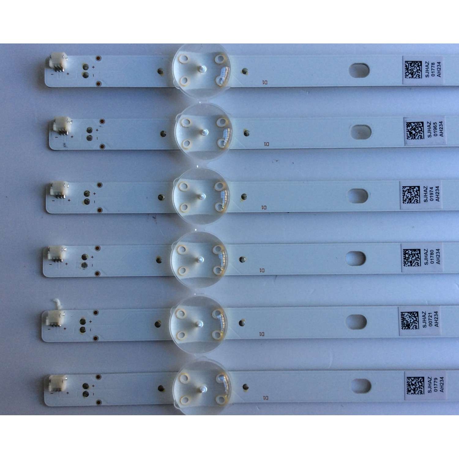 KIT DE LED´S PARA TV (6 PIEZAS) / INSIGNIA SVA500A53_Rev04_4LED_160121 / SJHAZ / JP-1 94V-0 E306084 / PANEL 96.50S12.D01 / MODELO NS-50D510NA17 - Imagen 3
