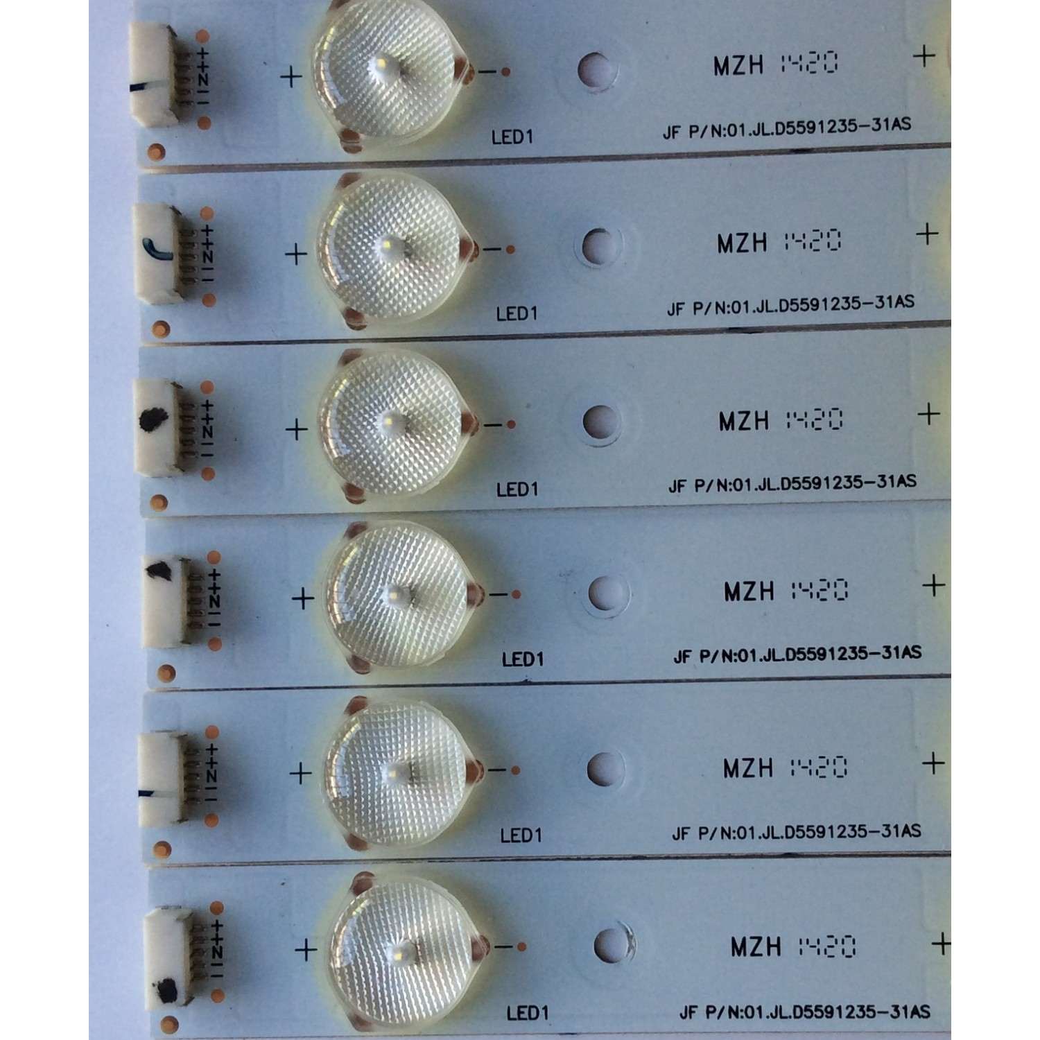 KIT DE LED´S PARA TV ( 12 PIEZAS) / RCA 01.JL.D5591235-31AS / 92M32 D140609 / D140609 / PANEL T550HVN03.3-12V / MODELO LED55G55R120Q - Imagen 3