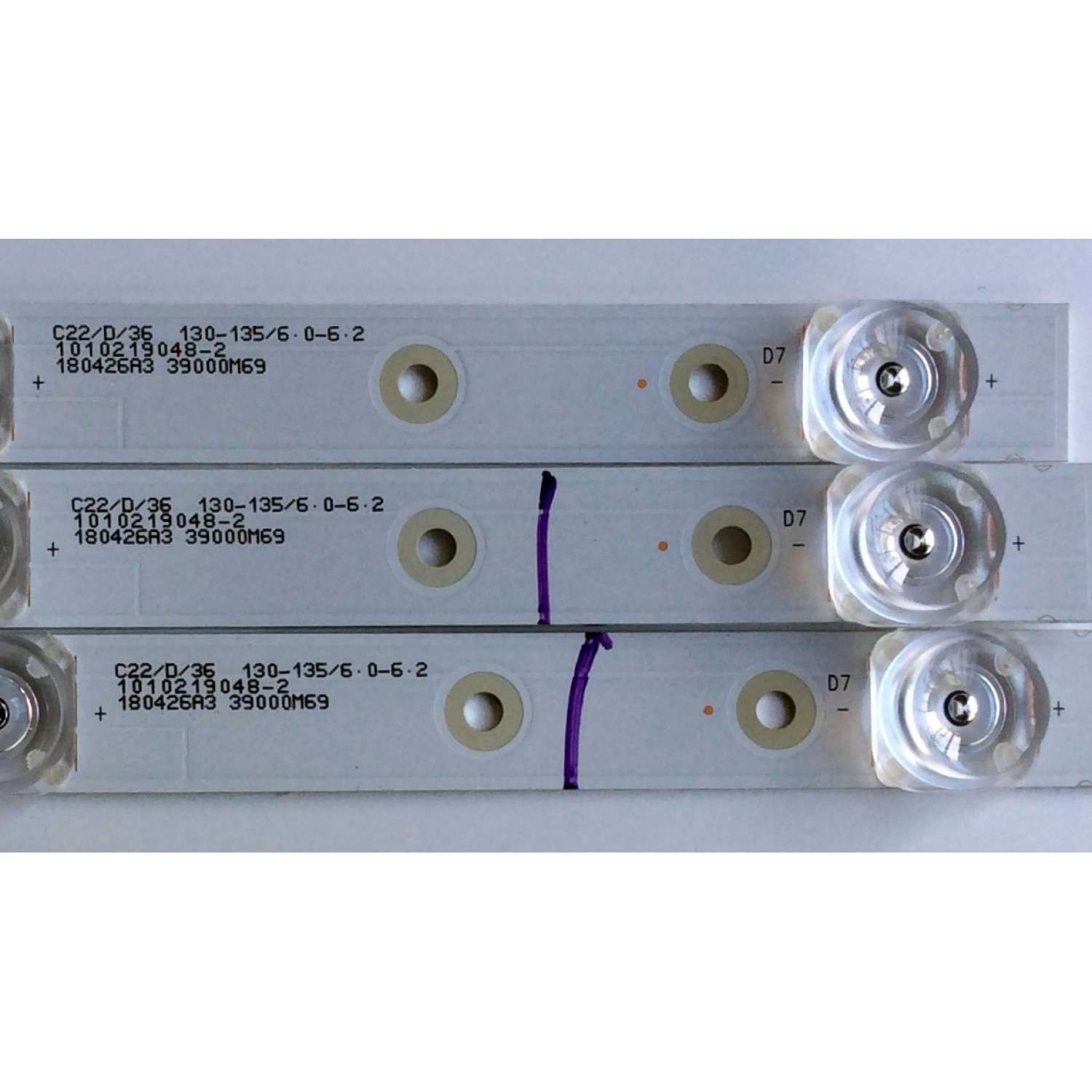KIT DE LED'S PARA TV (3 PIEZAS) / INSIGNA LED39D07-ZC23AG-09 / 30339007039 / E493461 / 1010219048-2 / 180426A3 / 39000M69 / PANEL T390XVN02.0 / MODELO NS-39D310NA19 - Imagen 2