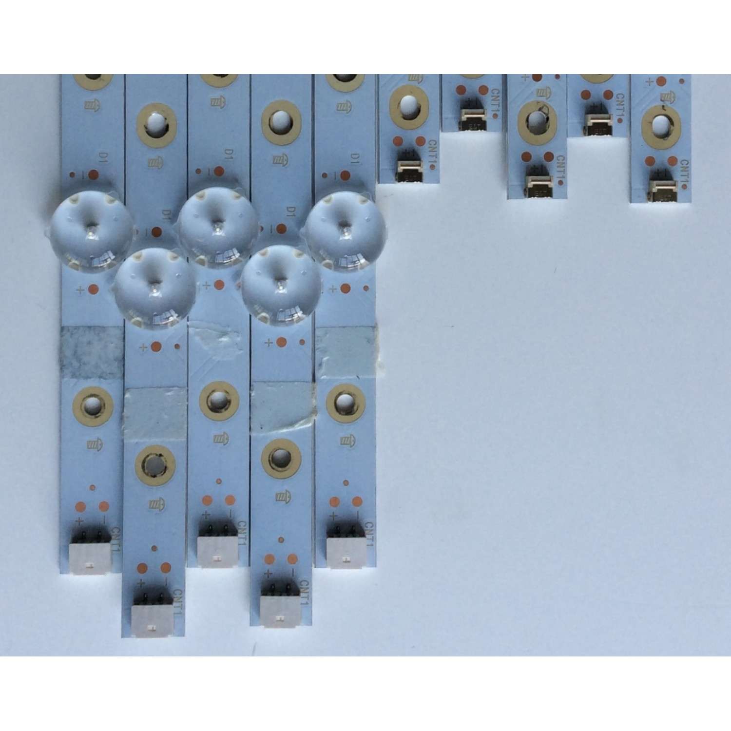KIT DE LED'S PARA TV (10 PIEZAS) / INSIGNIA LB55135 V1_01 / E349386 / LB55135 V0_01 / 81075 / 2E59800000LE / 210BZ05DLB33MBM00L / 210BZ04DRB33MBM00L / PANEL TPT550U2-D072.L REV:S02B / MODELO NS-55DF710NA19 - Imagen 2