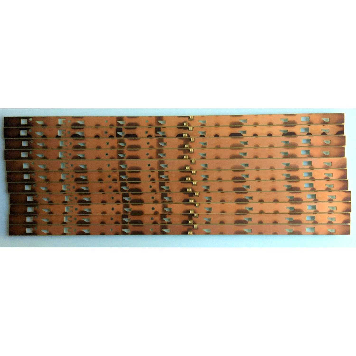 KIT DE LED'S PARA TV (11 PIEZAS) / TCL TMT_55S4600 / TMT_55S4600_3030C_9S1P REV.V4 / E312177 / 006-P2K2106A / 4C-LB5509-YH5 / QE6XZY / PANEL LVF550SD2L / MODELOS 55FS4610R / 55FS4610RTEAA / 55FS4610RTBAA - Imagen 3