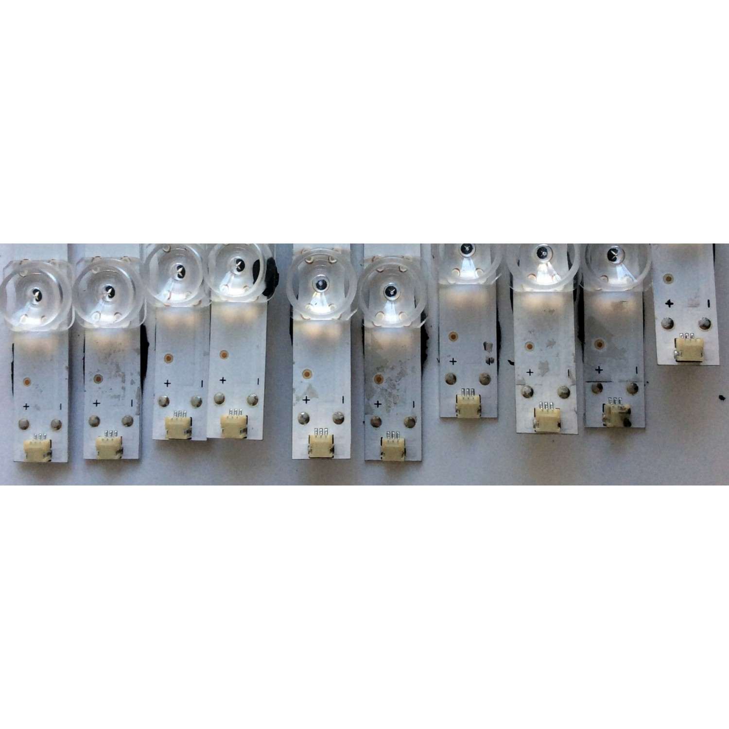 KIT DE LED'S PARA TV (SOLO 10 PIEZAS) / ((INCOMPLETO)) / SHARP JL.D65051330-365AS-M_V02 / 1199095 / 181005 / JL.D65051330  / PANEL HD650S1U71 / HD650S1U71-L1\S0\GM\ROH / MODELO LC-65Q7300U - Imagen 4