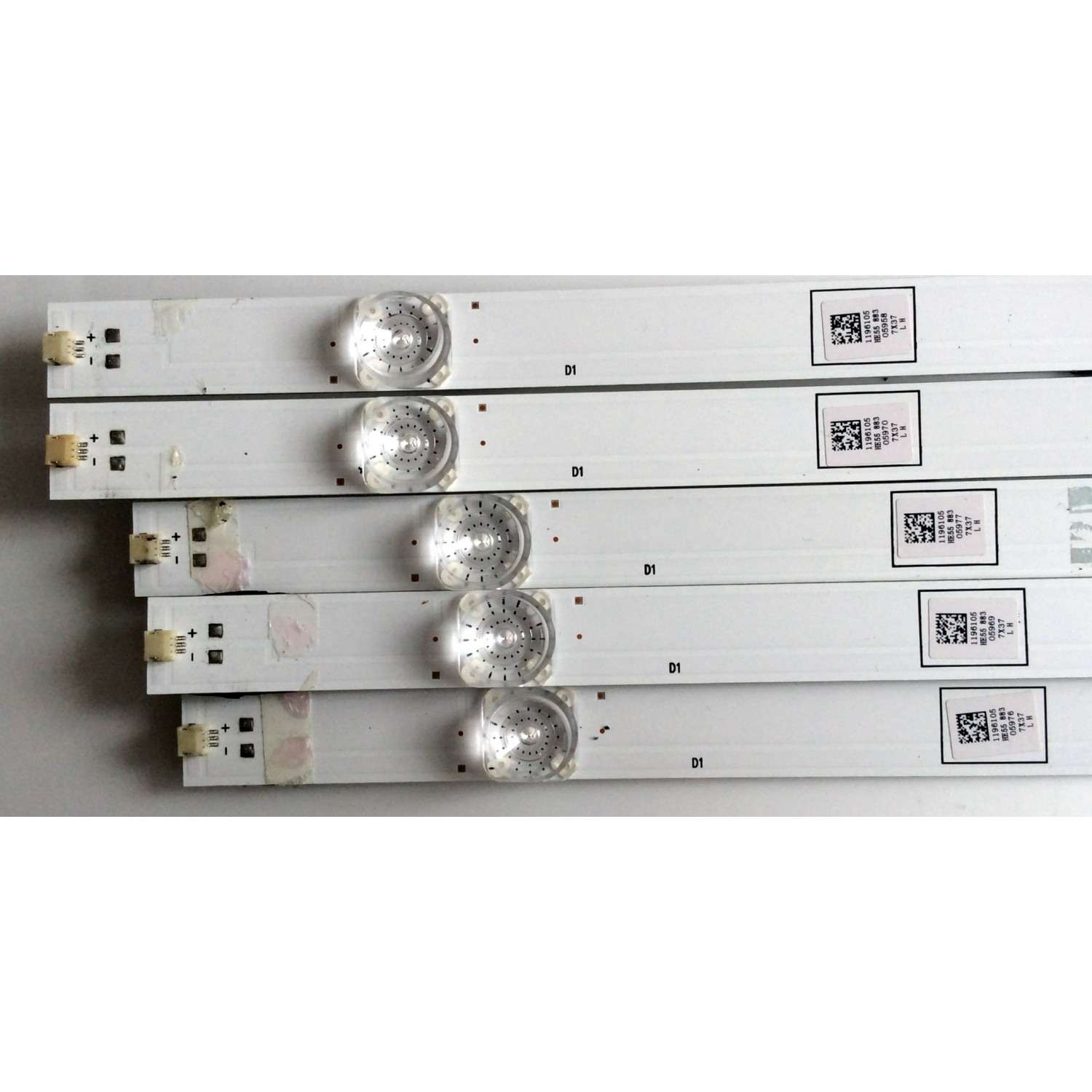KIT DE LEDS PARA TV HISENSE ORIGINAL 5 PIEZAS / NUMERO DE PARTE LB55143 / 1196105 / E469119 / PANEL HD550S1U81-L1 / MODELO 55R6000E - Imagen 4