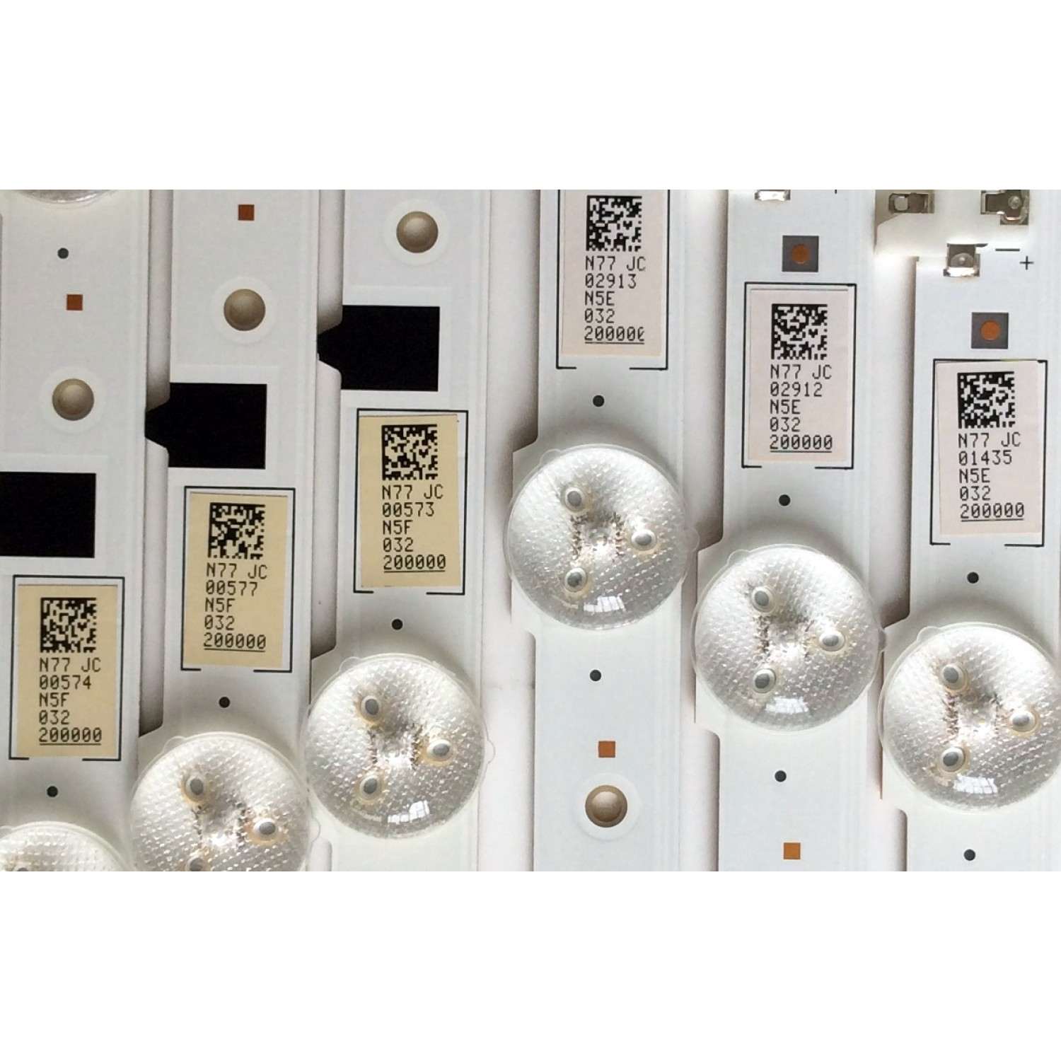 KIT DE LED'S PARA TV 18 PIEZAS / SAMSUNG BN96-200000 / 200000 / SAMSUNG 2013SVS50F L 9 REV1.9 130130 / PANEL HF500CSA-B2 / HF500CSM-C1 / MODELO UN50F6300AFXZA - Imagen 2
