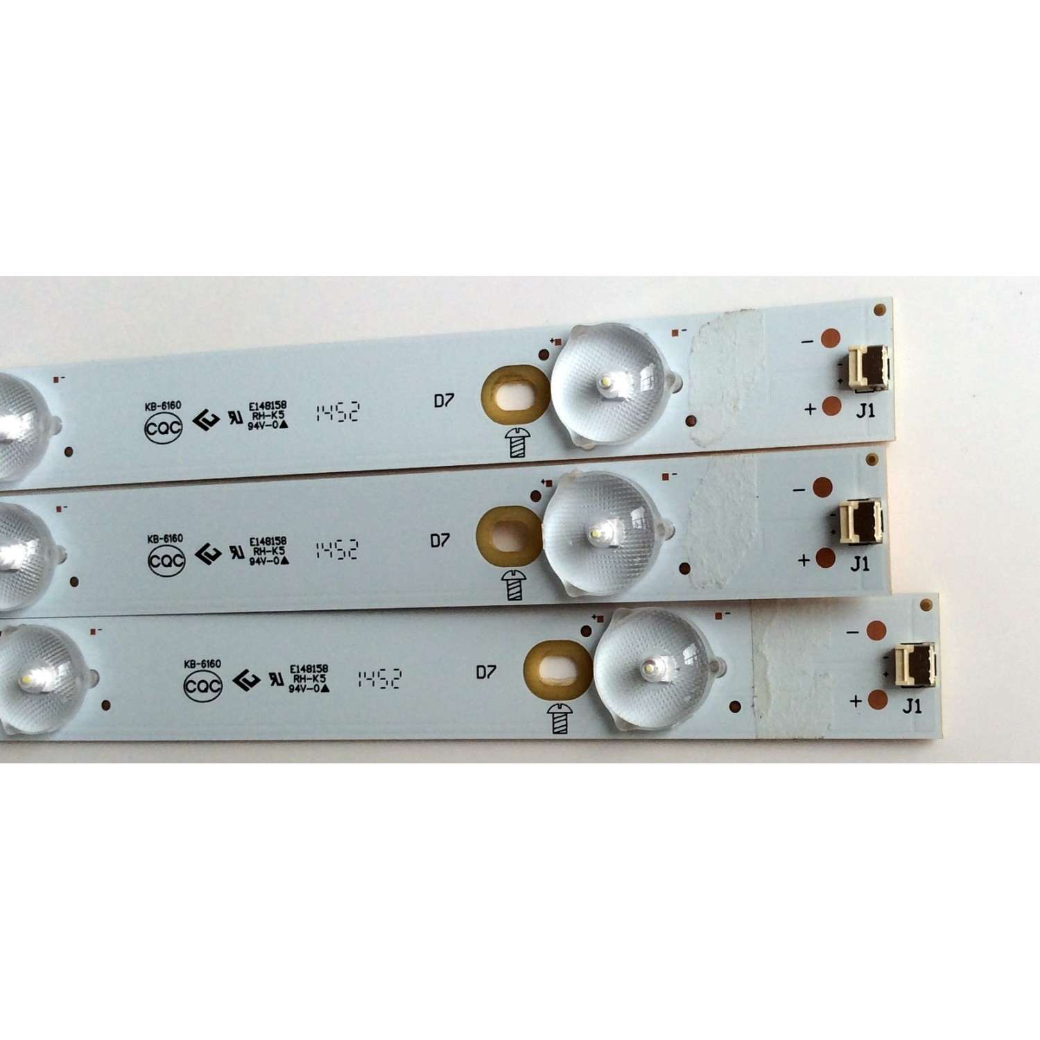 KIT DE LED'S PARA TV (3 PIEZAS) / SHARP LBM320P0701-FC-2 / 007-0350-121 / 130NAP35HAC92F / PANEL TPT315B5-HVN05 REV:S520D / MODELO LC-32LB261U - Imagen 3