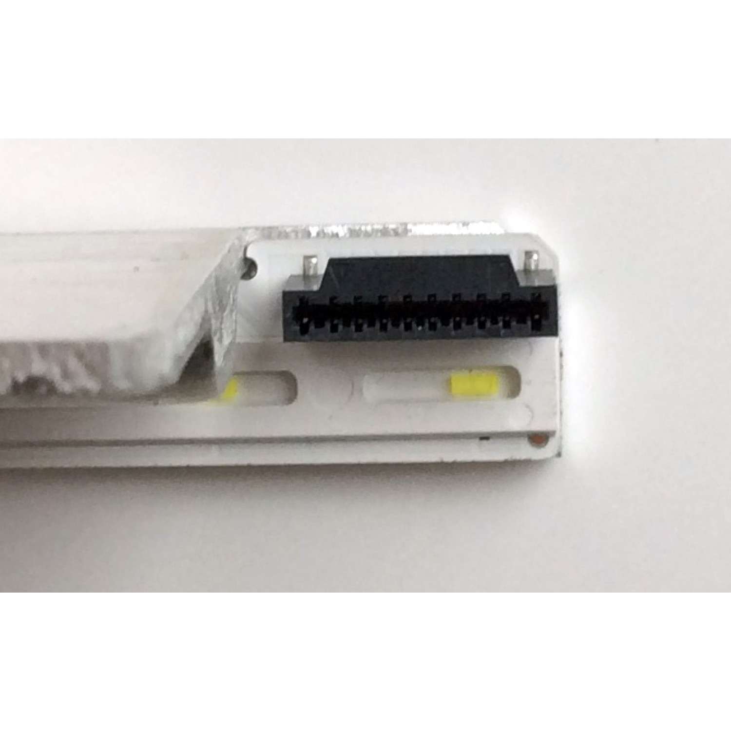 LED PARA TV LG (1 PIEZA) / NUMERO DE PARTE MAK63869801 / 55UJ65 / 54LED_R_TYPE_REV0.9_161107 / LGE_17Y 55UJ65 1907 54LED_L_TYPE_REV0.9_161107 / PANEL'S NC550EGG-ABFN1 / HC550EGG / MODELOS 55UJ6540-UB / 55UK6500AUA / ((MEDIDAS 1.21M X 9CM)) - Imagen 2
