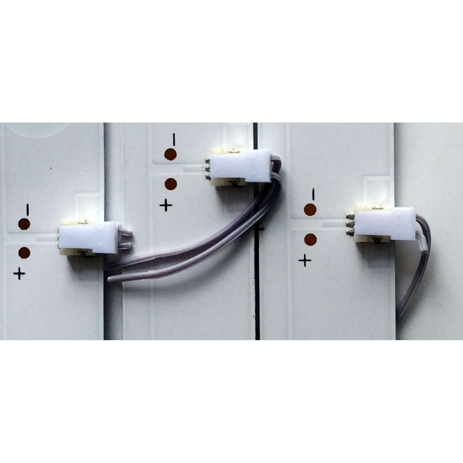 KIT DE LED'S PARA TV (3 PIEZAS) / INSIGNIA SVZC_39_3030_7LED_REV03_20171201 / E78030 / 532Y3850M01 / RUNTKD070 / MODELO NS-39D31DNA19 - Imagen 4