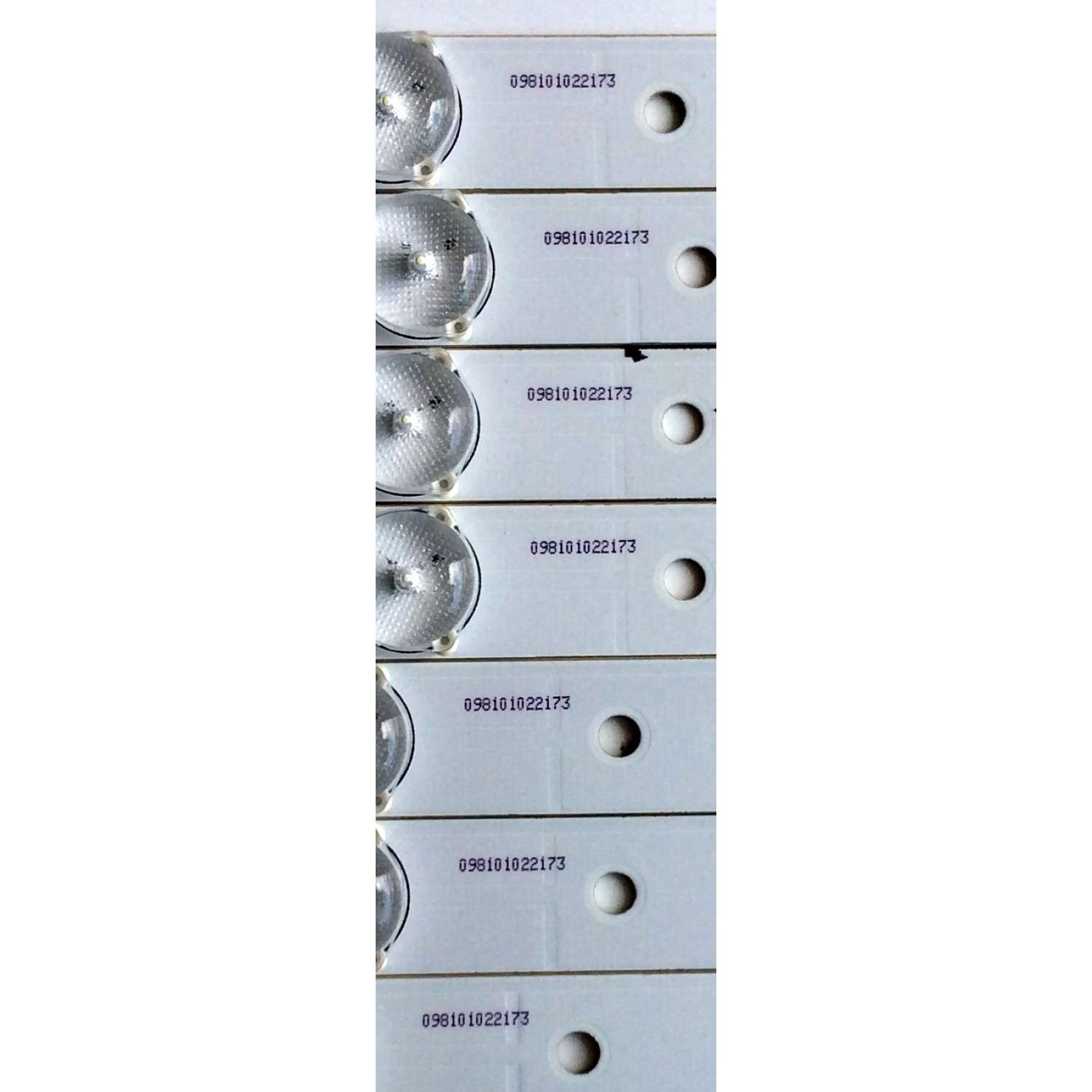 KIT DE LED'S PARA TV ((INCOMPLETO SOLO 15 PIEZAS)) / SHARP IC-C-VZAA65D390A / IC-D-VZAA65D390B / IC-D-VZAA65D390C / 098101022173 / 098101022174 / 098101022175 / F110M9LP45D / MODELO LC-65LE643U - Imagen 4