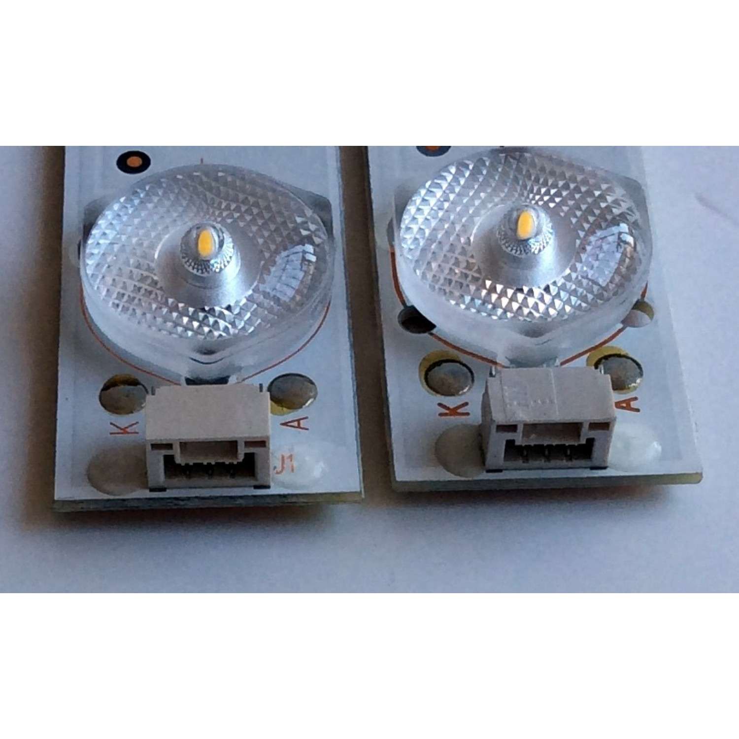 KIT DE LED'S PARA TV (2 PIEZAS) / ELEMENT GC236D06-ZC21FG-01 / 303GC236038 / PY63718 / 100-105/3.1-3.2 / 2010007641-2 / 2010019492-1 / 150629B17 / 150602A3 / 2447620630T-04 / 2447620630T-07 / PANEL BOEI236WX1 / MODELO ELEFW248 - Imagen 4